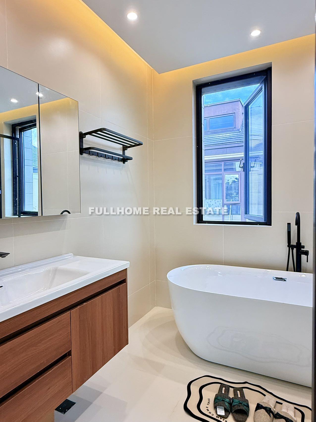 KINGDOM PALACE - Interior view 10, Shanghai rental property