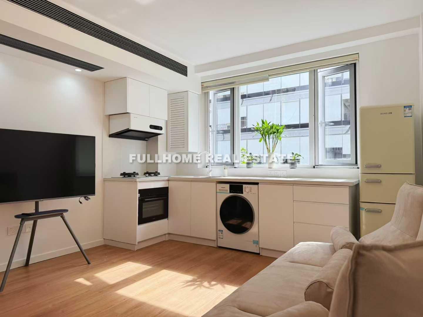 Lane 100-2000 West Nan Jing Road Old House - Interior view 4, Shanghai rental property