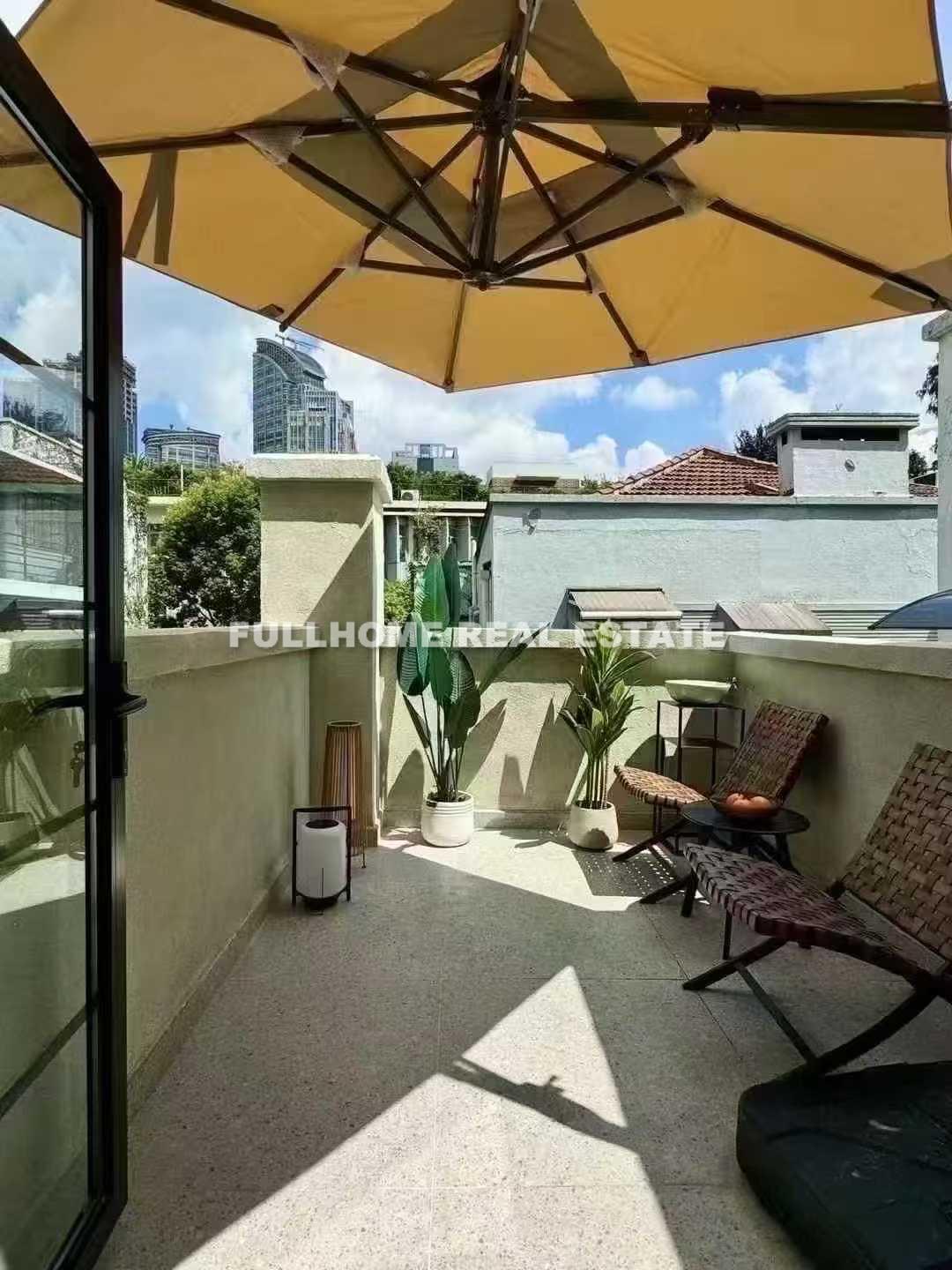 Lane 1-1000 Weihai Road Old House - Interior view 8, Shanghai rental property