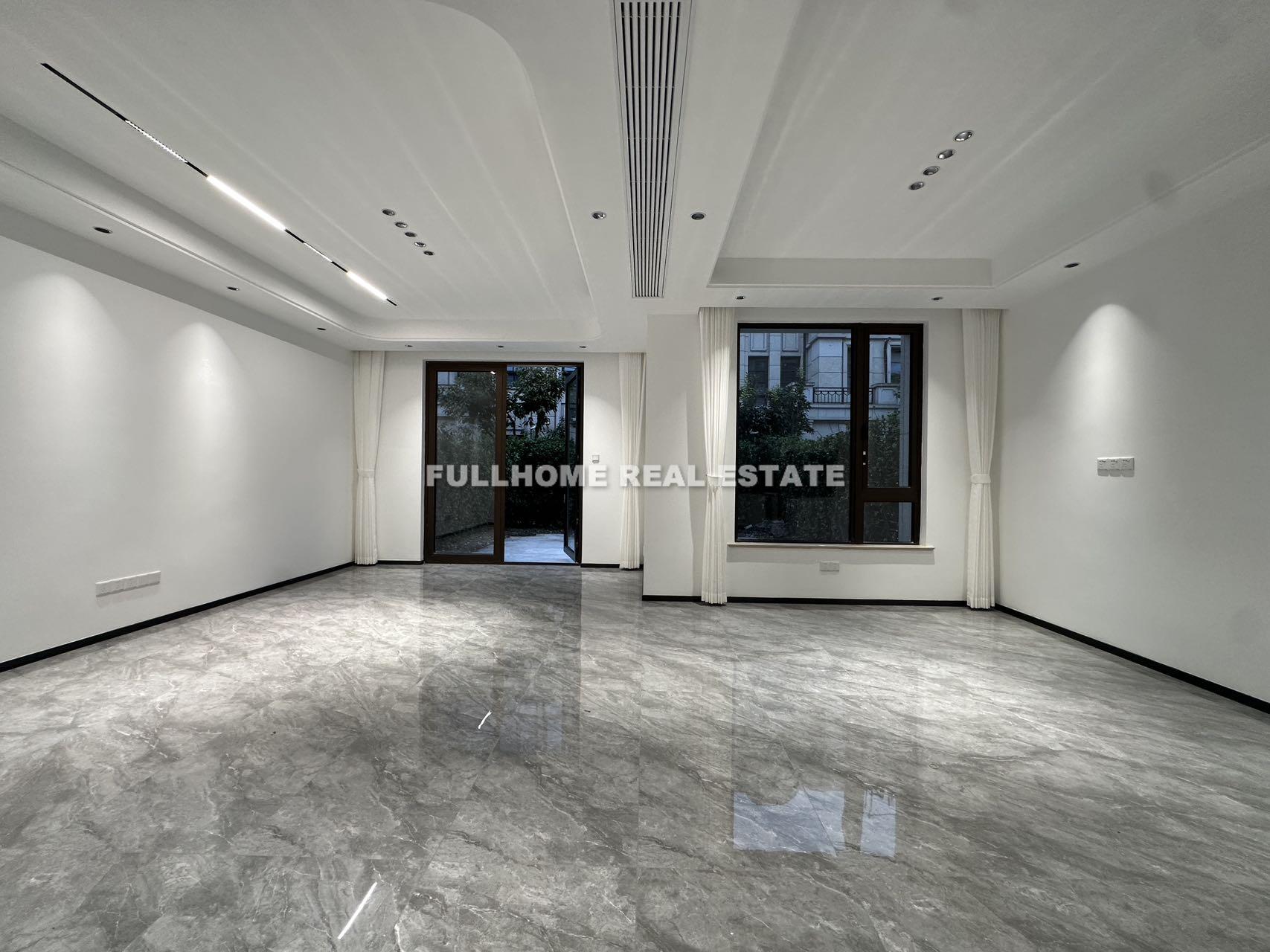 Similar property: GLORIOUS CLASSIC, 4 bedrooms, 217 sqm in Shanghai