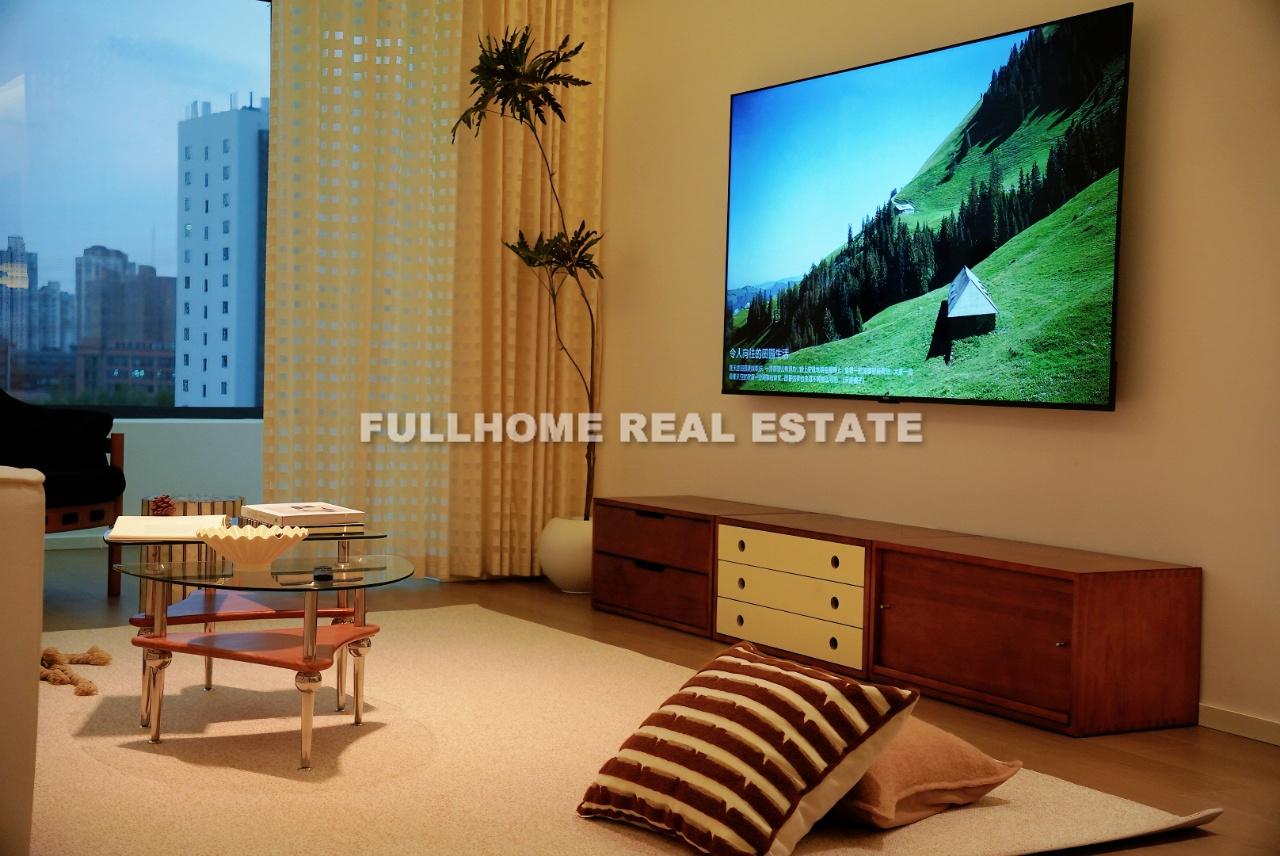 Same compound: Zhonghai Zhenrufu, 4 bedrooms in Shanghai
