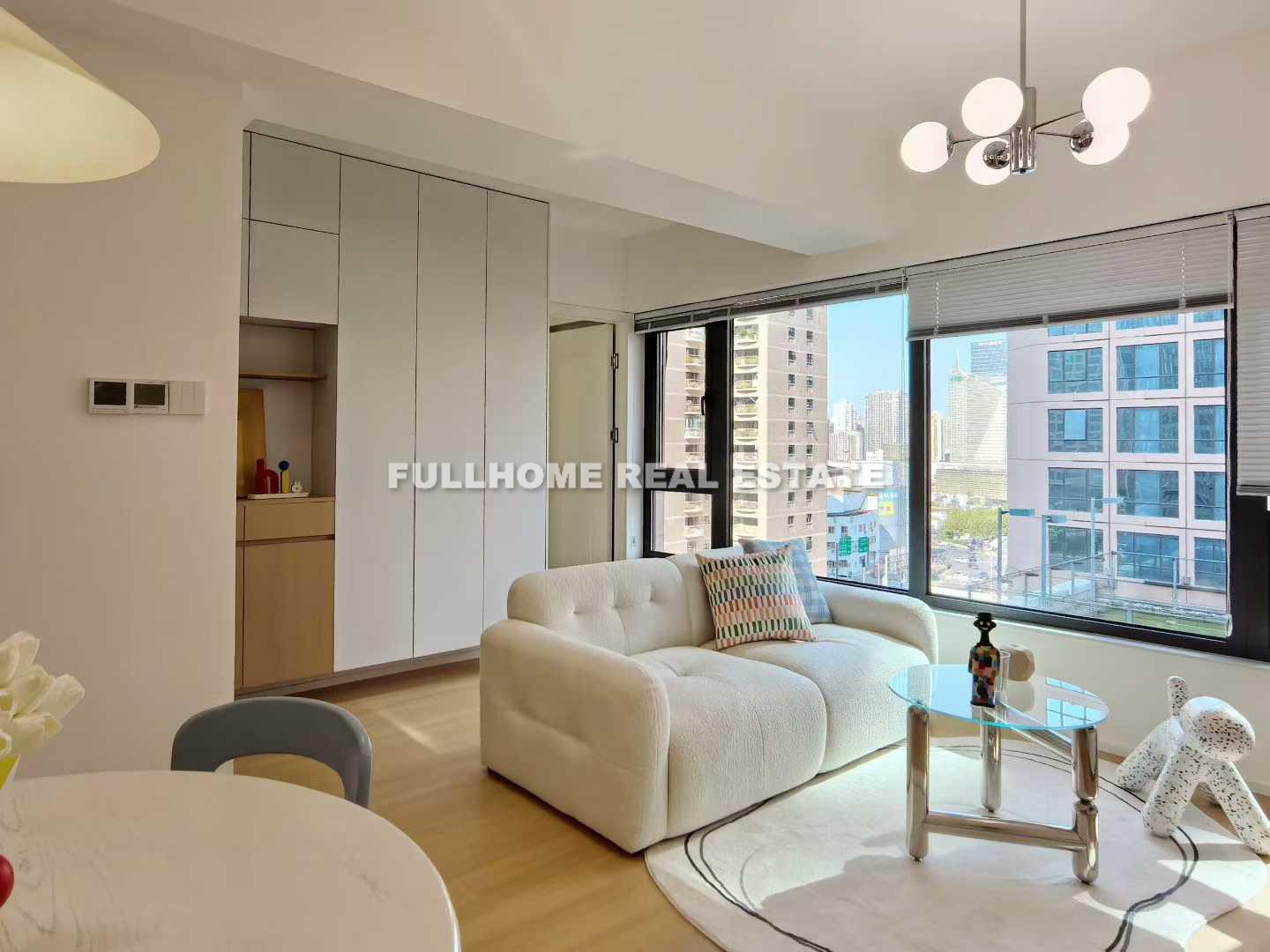 Bu Ye Cheng - 1 bedroom apartment in Shanghai, Downtown, Downtown