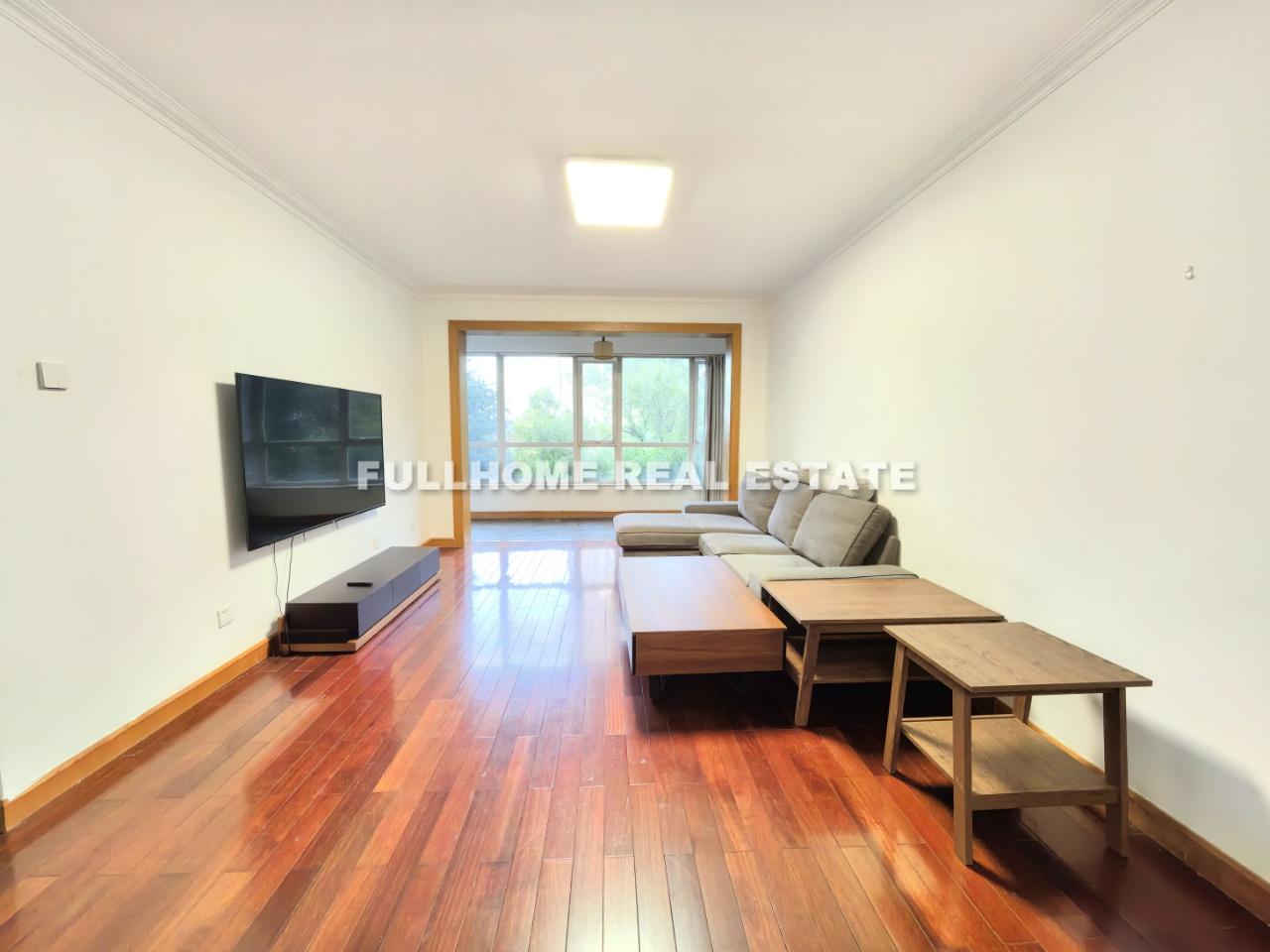 Similar property: Landmark Palace, 2 bedrooms, 143 sqm in Beijing