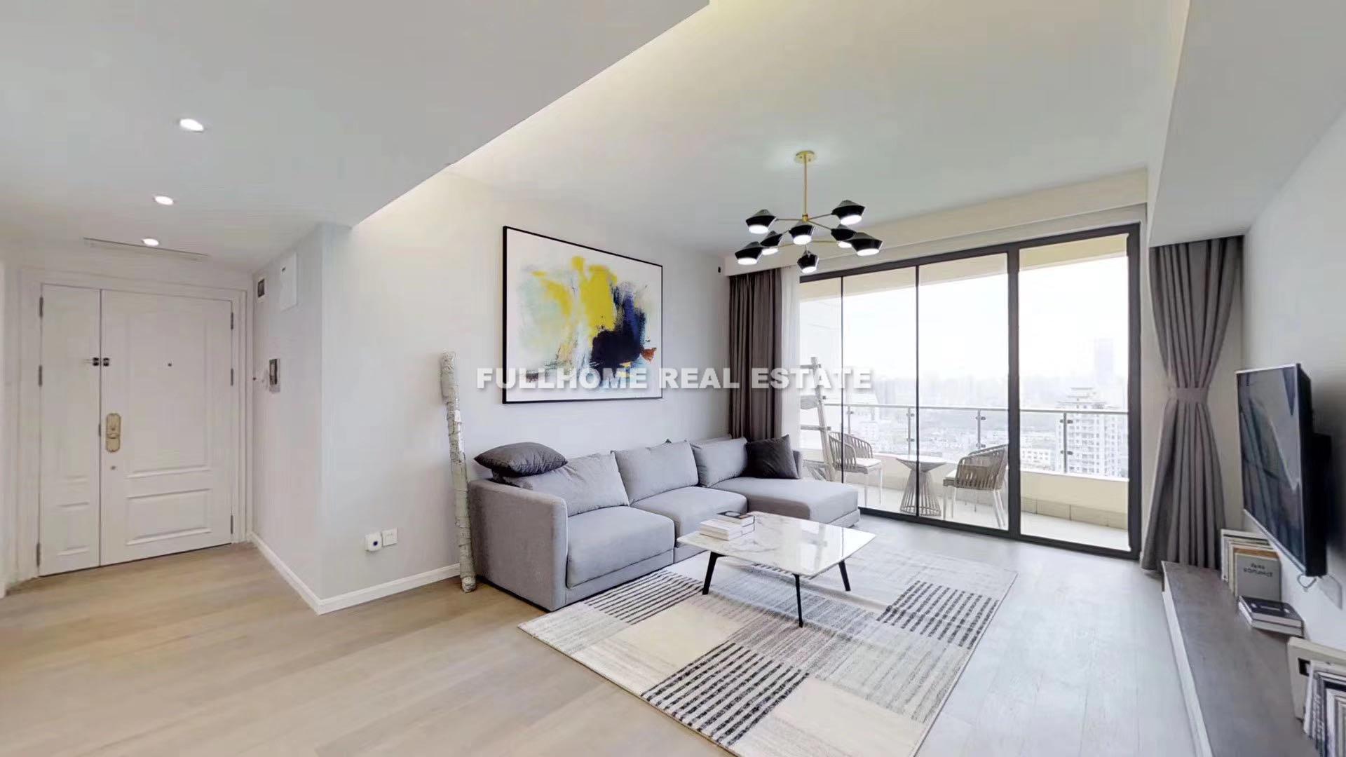 Top Of City - 3 bedroom apartment in Shanghai, People Square, Downtown