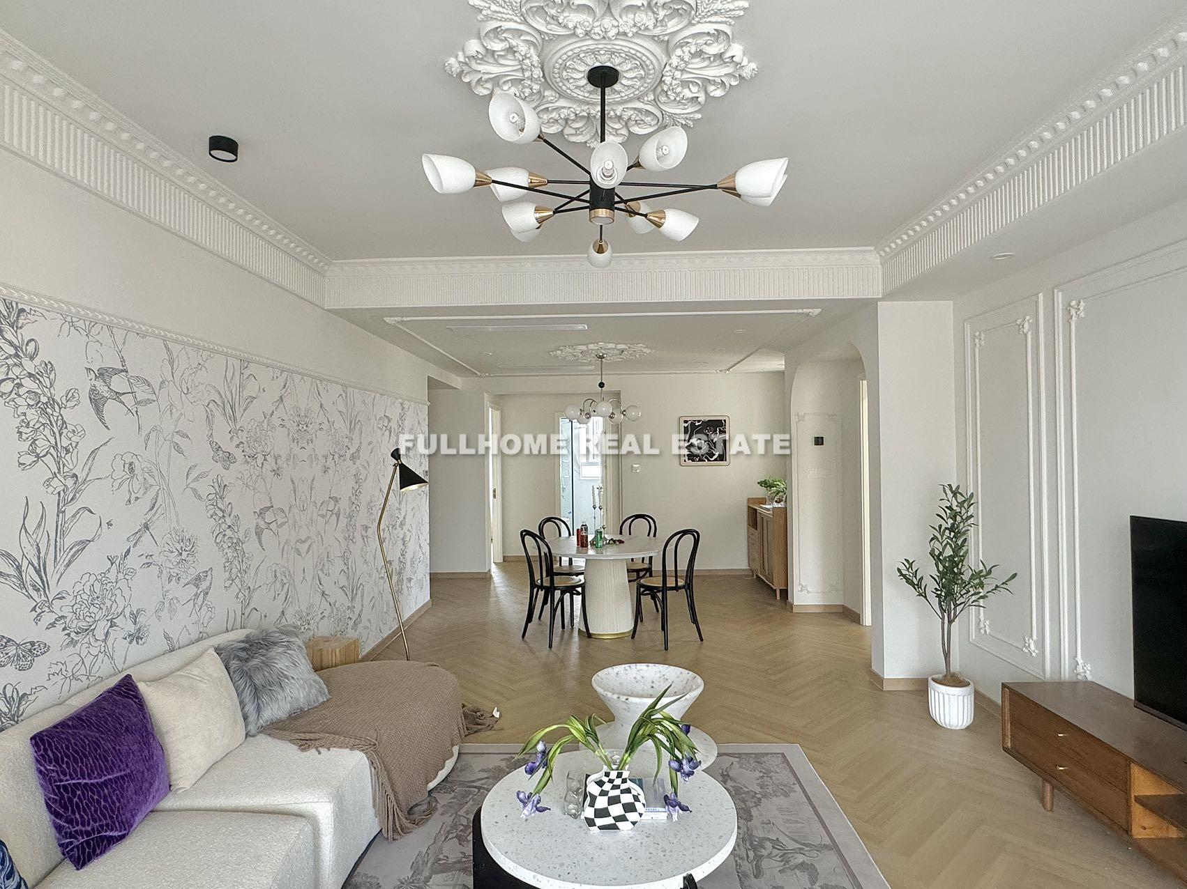 Same compound: Oasis Riviera, 3 bedrooms in Shanghai