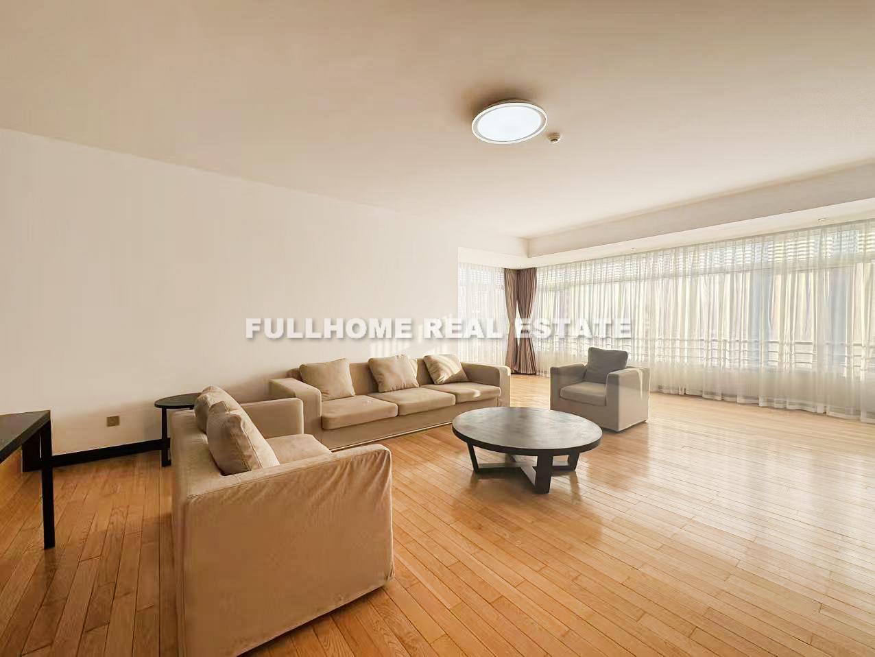 Similar property: Park Apartments, 4 bedrooms, 265 sqm in Beijing