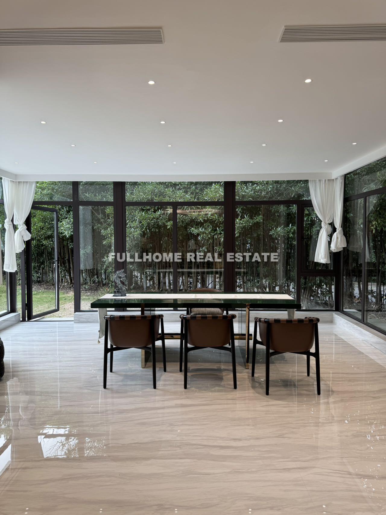 Tomson Golf Villas - Interior view 3, Shanghai rental property
