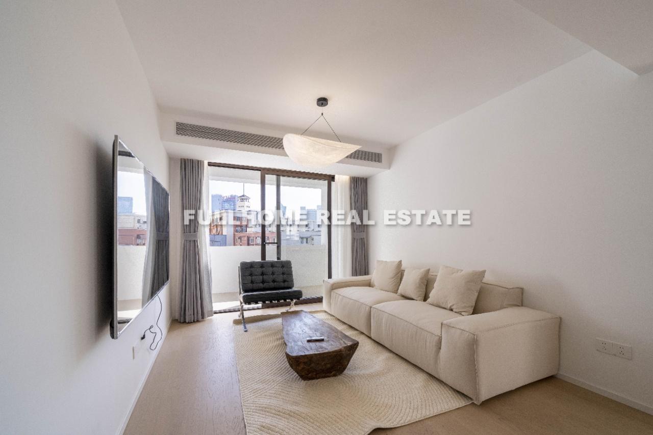 Yide Apartment - 3 bedroom apartment in Shanghai, FFC, Downtown