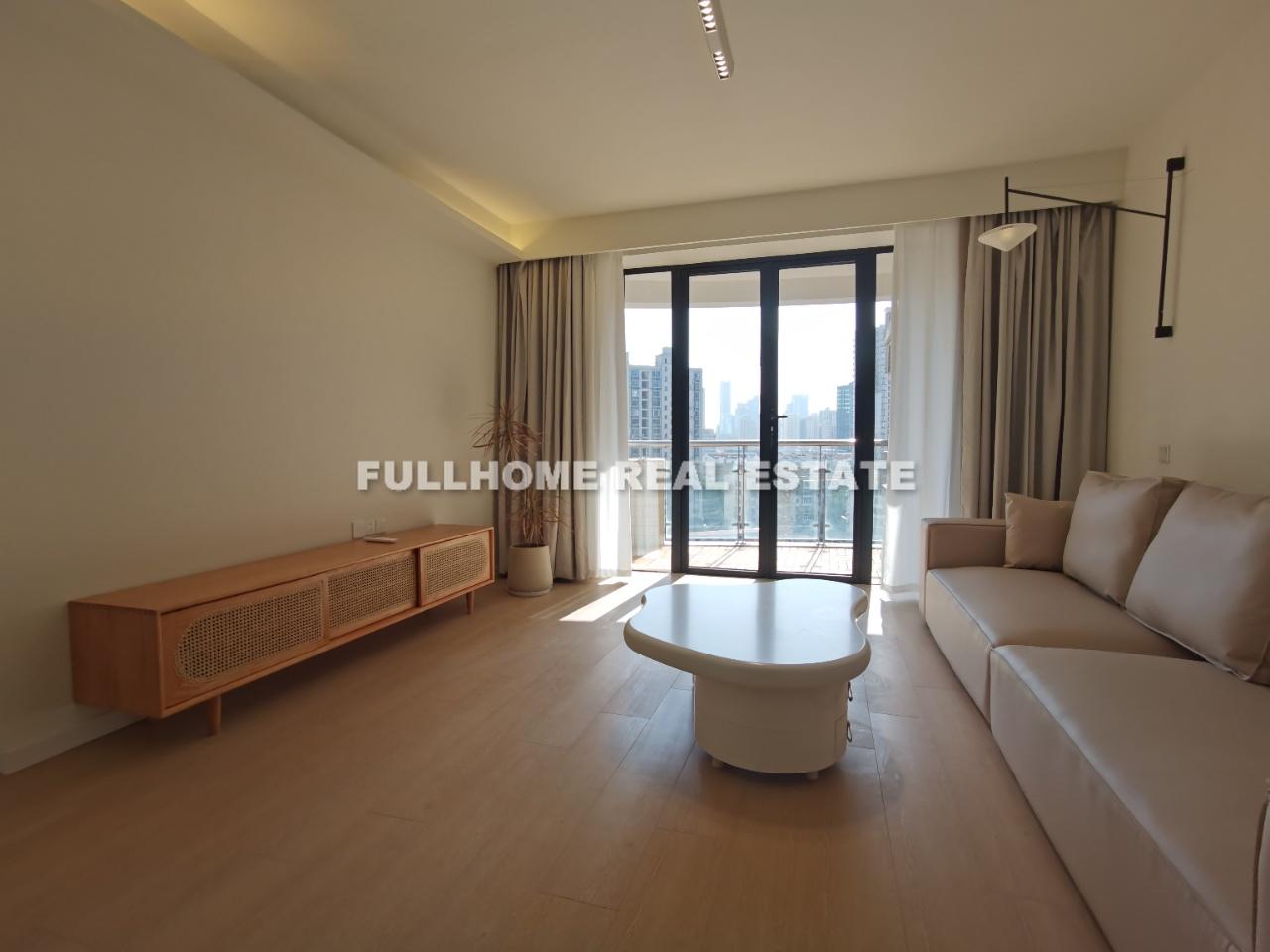 Same compound: Zong Xin Apartment, 3 bedrooms in Shanghai