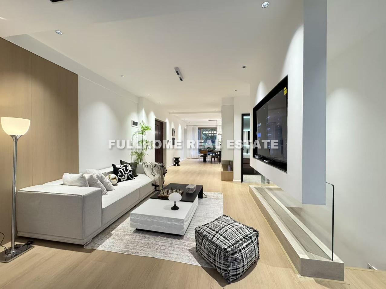 Shanghai Legend - 5 bedroom apartment in Shanghai, Lujiazui, Pudong