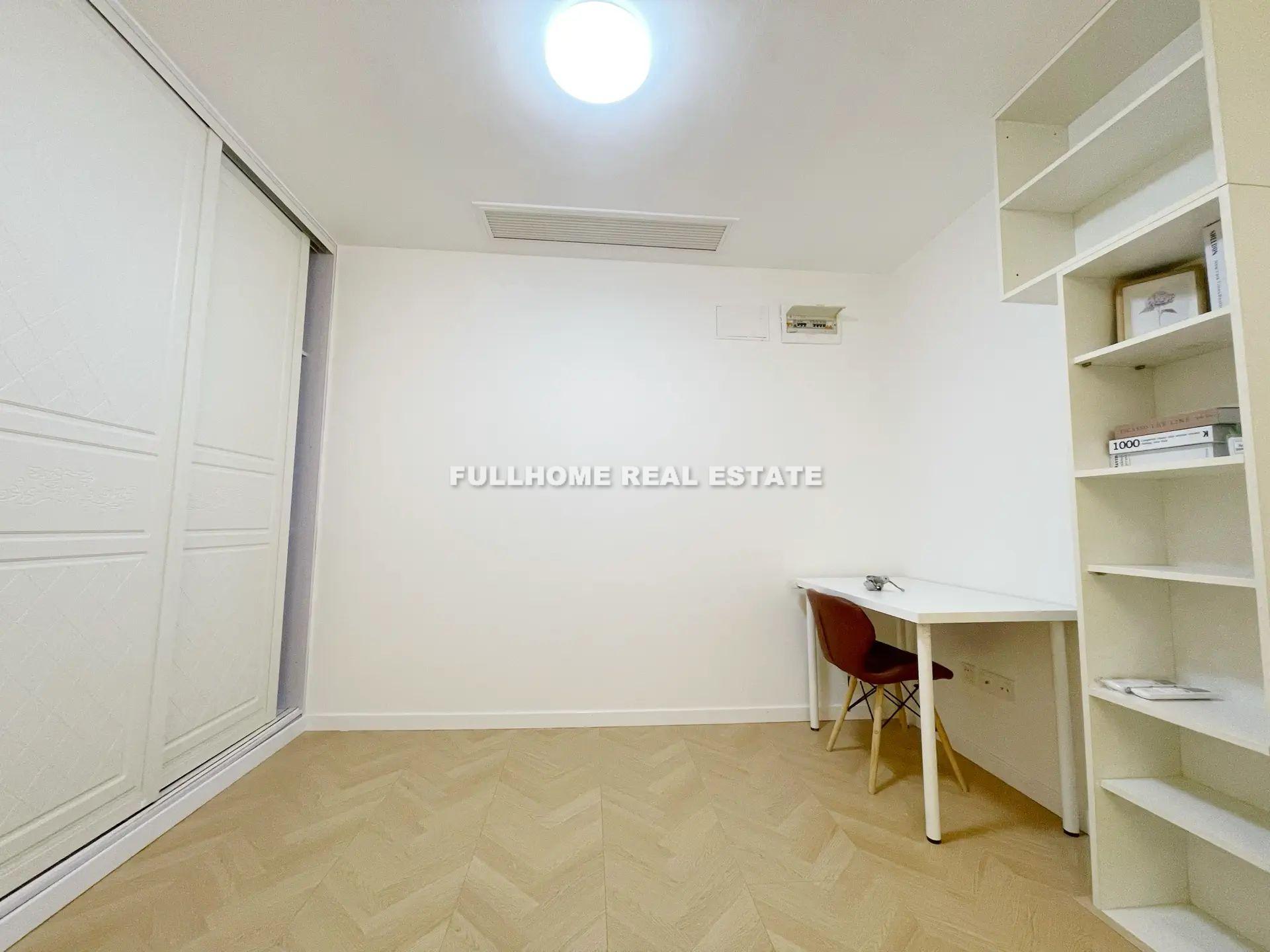 Zhong Yuan Liang Wan Cheng - Interior view 5, Shanghai rental property