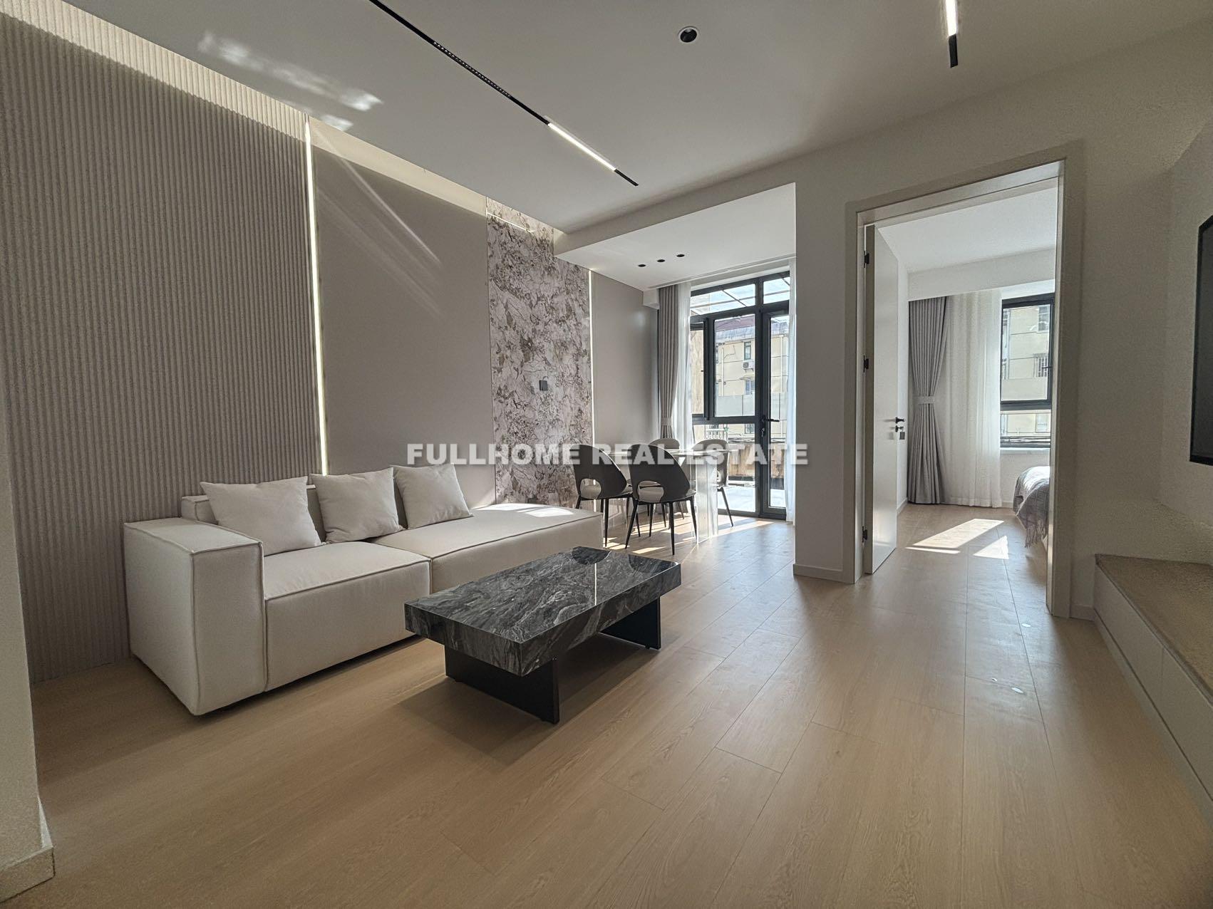 Similar property: Tianshan Star City, 1 bedrooms, 60 sqm in Shanghai