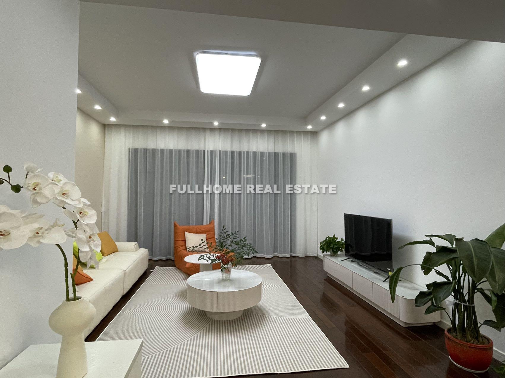 Similar property: Yanlord Garden, 3 bedrooms, 145 sqm in Shanghai