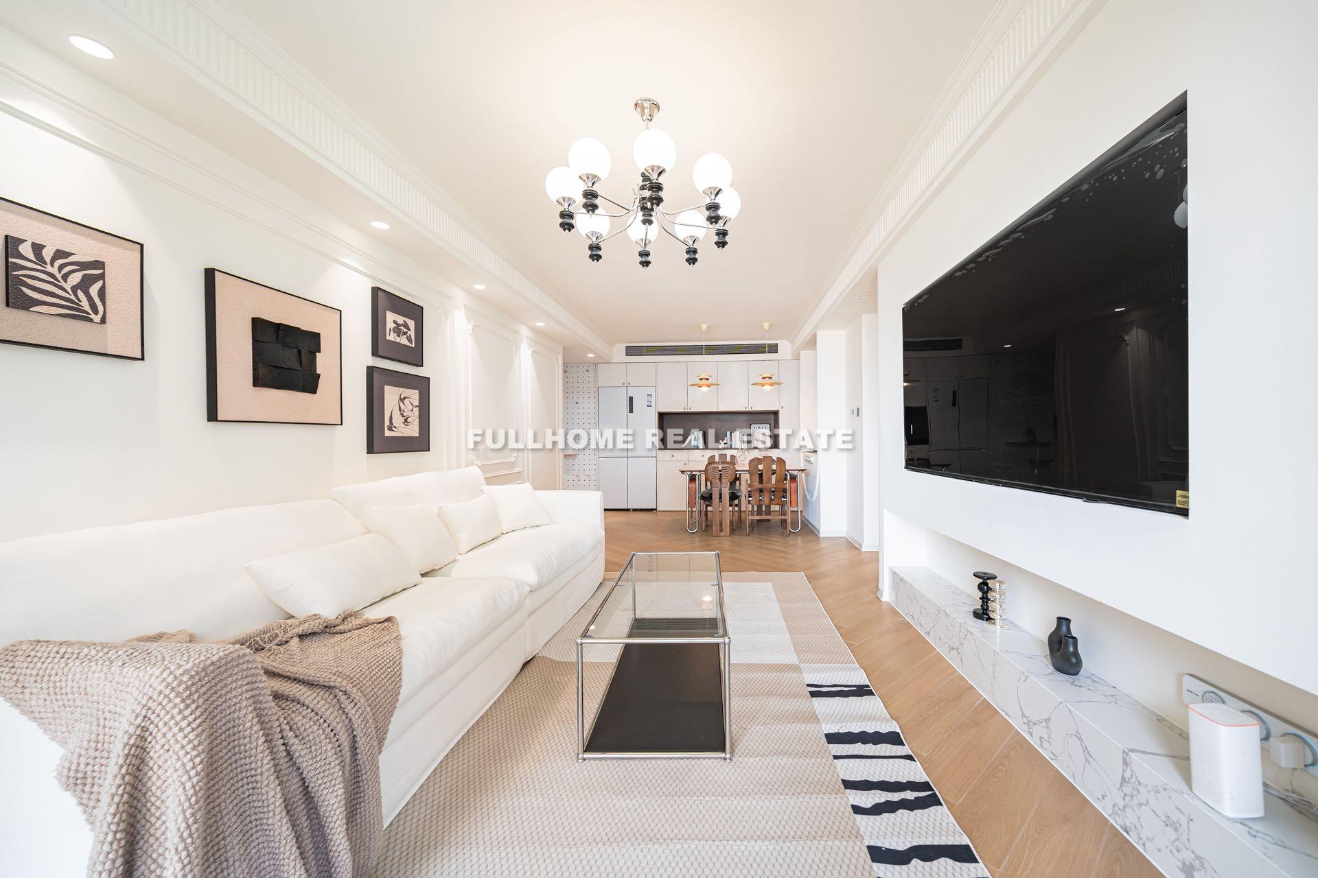 Oriental Manhattan - 2 bedroom apartment in Shanghai, Xujiahui, Downtown