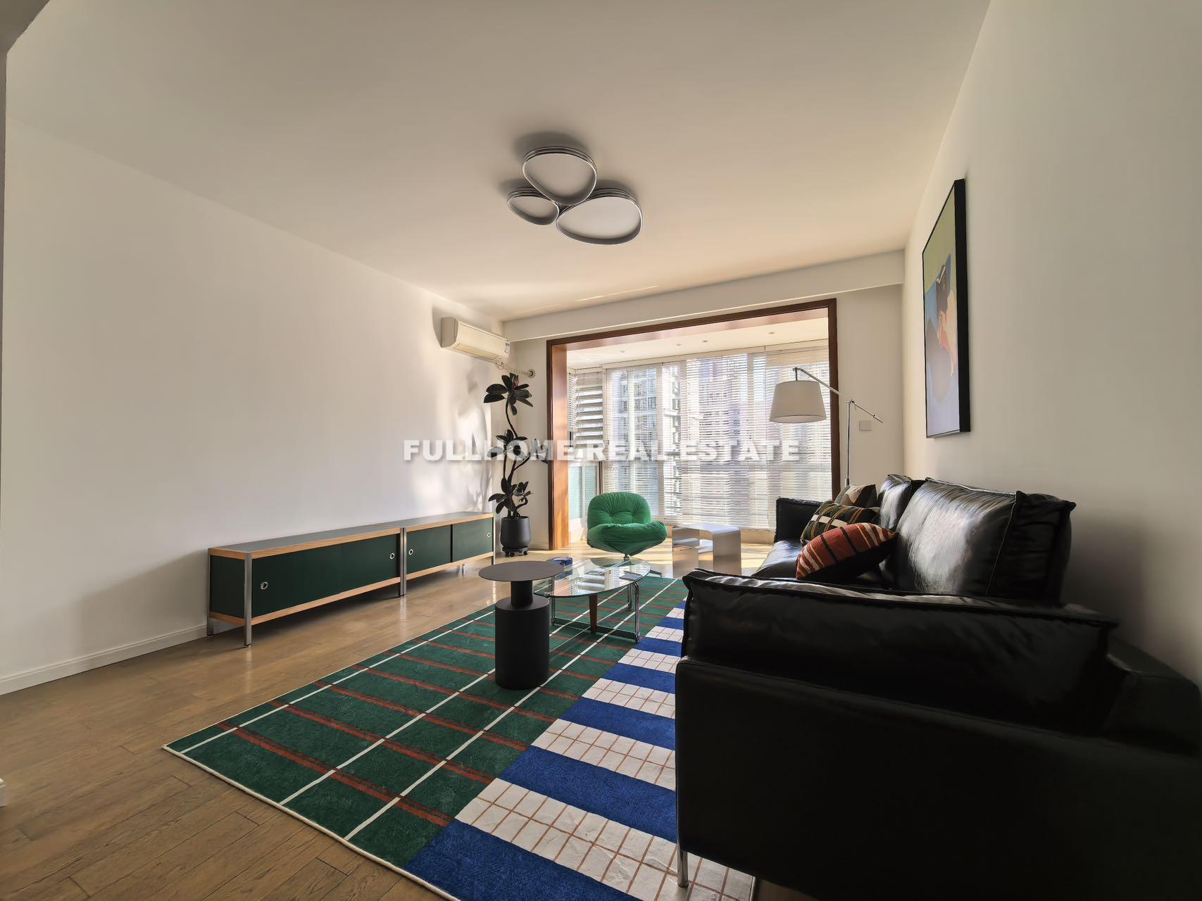 Fuyuanhui Ju - 2 bedroom apartment in Shanghai, Xujiahui, Downtown