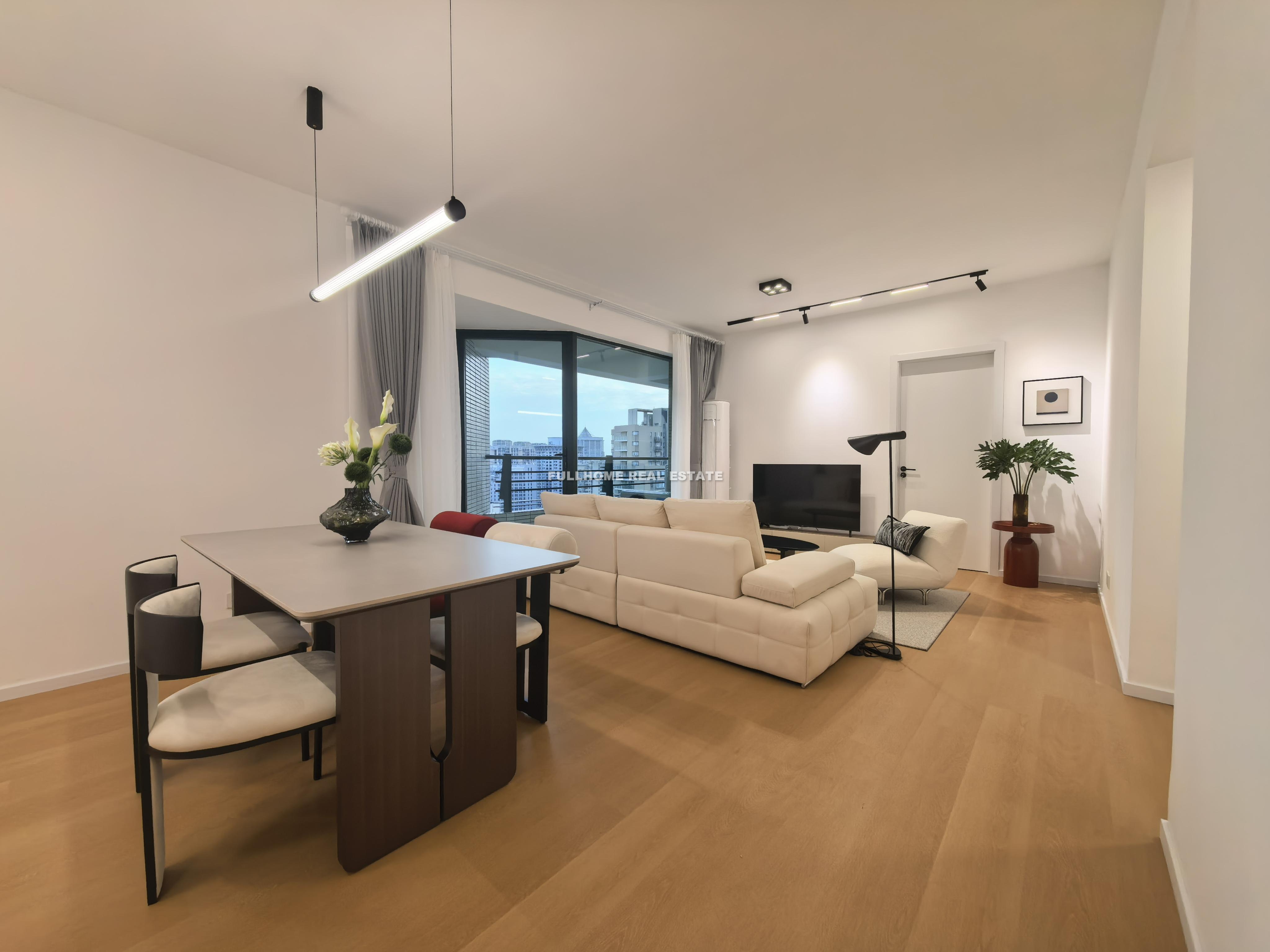 Similar property: Novel Garden, 2 bedrooms, 110 sqm in Shanghai