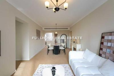Same compound: Haihua Garden, 3 bedrooms in Shanghai