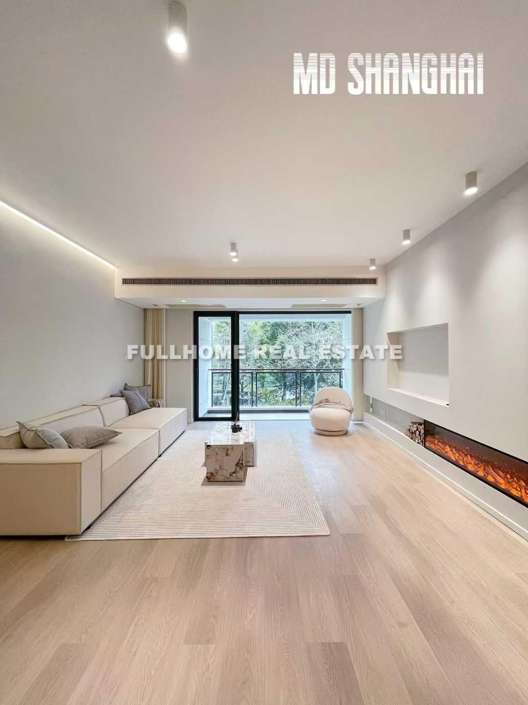 Same compound: Casa Lakeville, 3 bedrooms in Shanghai