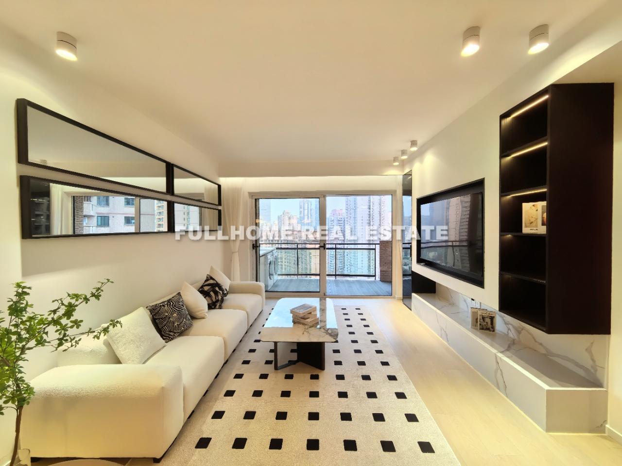 Same compound: Yanlord Garden, 3 bedrooms in Shanghai