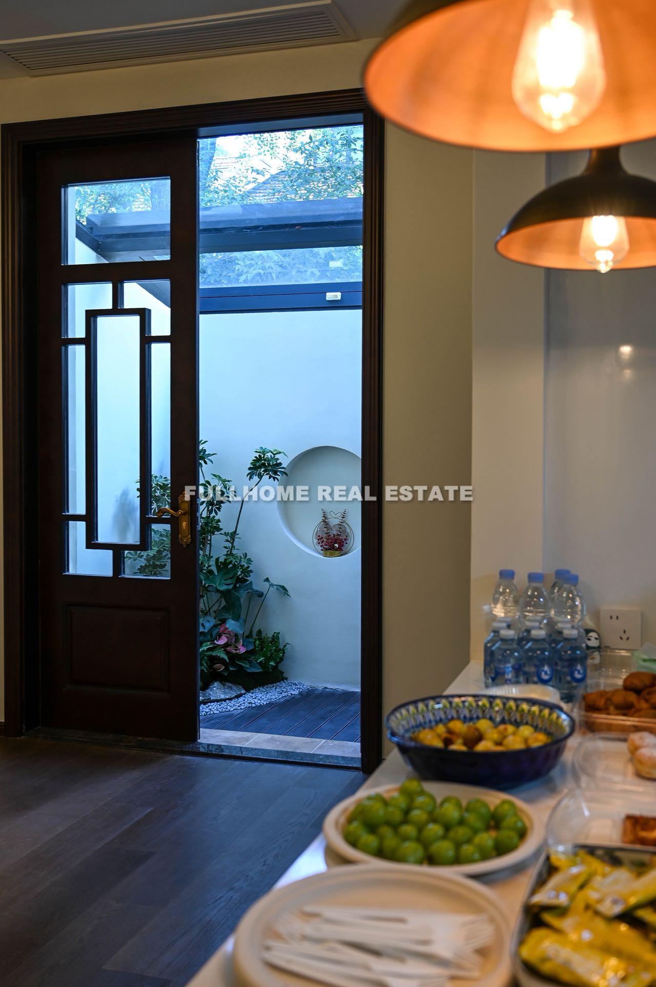 Lane 1-1000 South Shanxi Road Old House - Interior view 9, Shanghai rental property