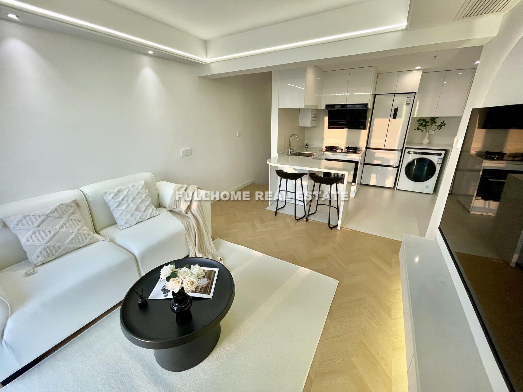 Similar property: Zhong Hai Wan Jin Cheng Phase 3, 1 bedrooms, 75 sqm in Shanghai