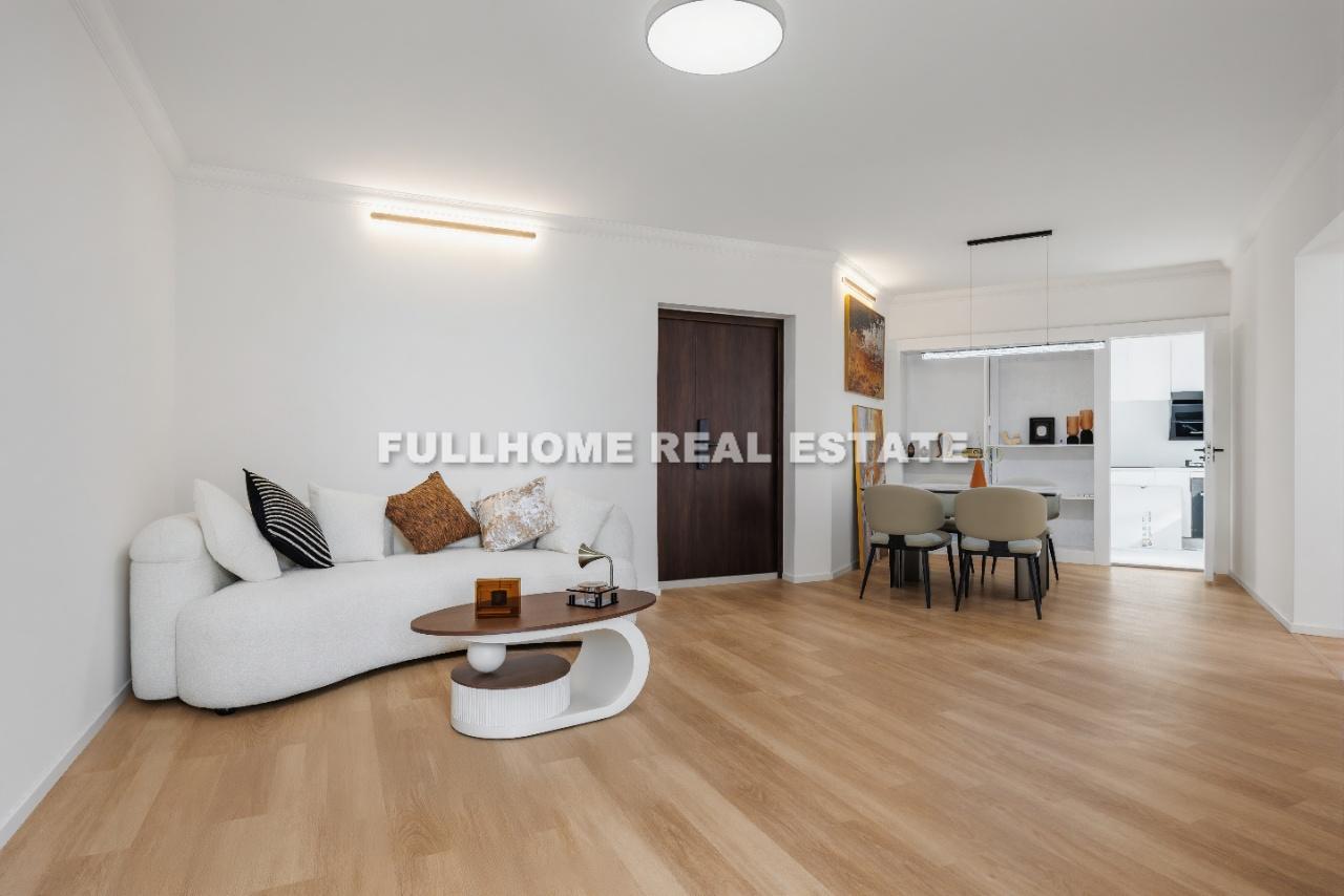 Similar property: Singapore Yuan Jingyuan, 3 bedrooms, 120 sqm in Shanghai