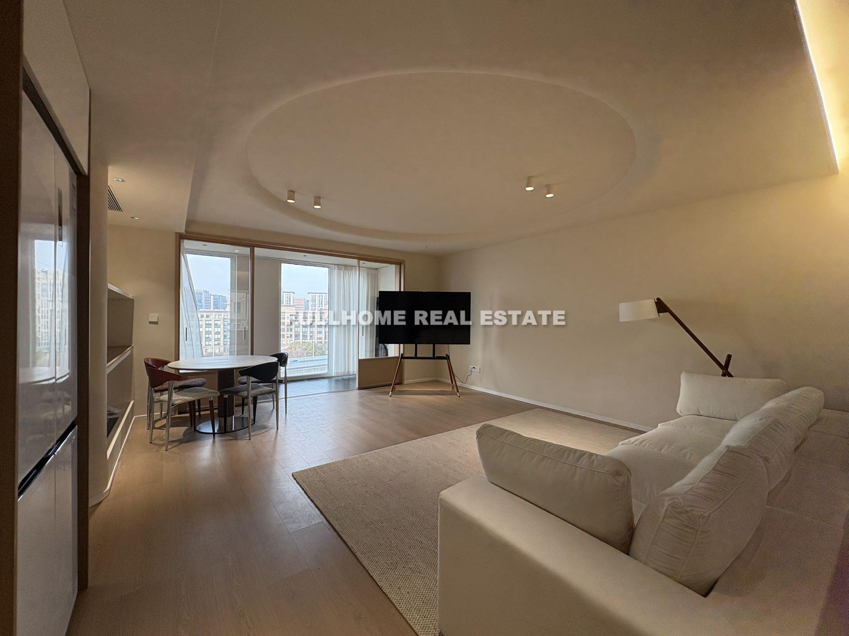 Same compound: Tianshan Yijingyuan, 3 bedrooms in Shanghai