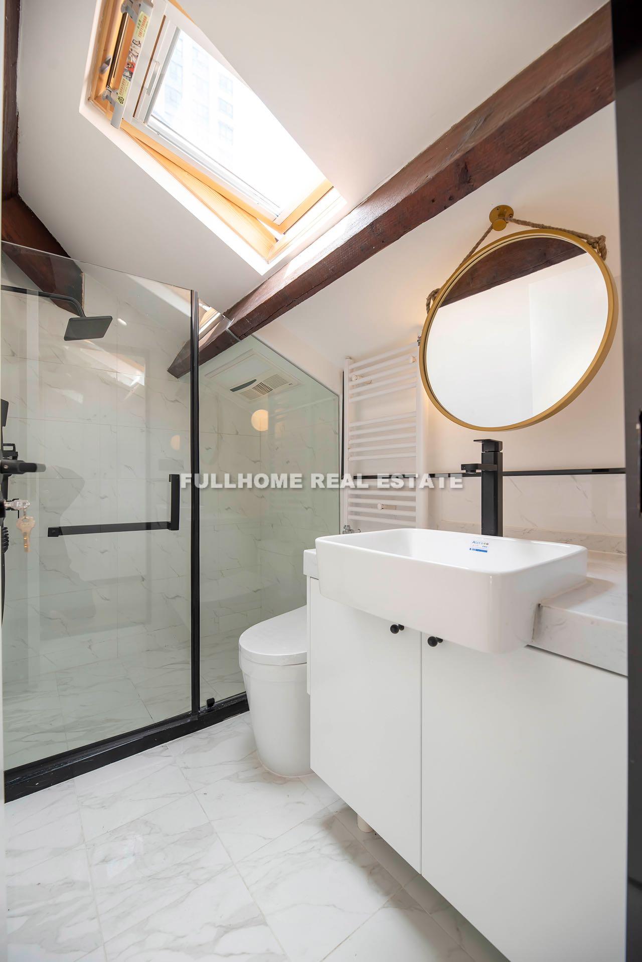 Lane 1000-1500 Xinzha Road Old House	 - Interior view 14, Shanghai rental property