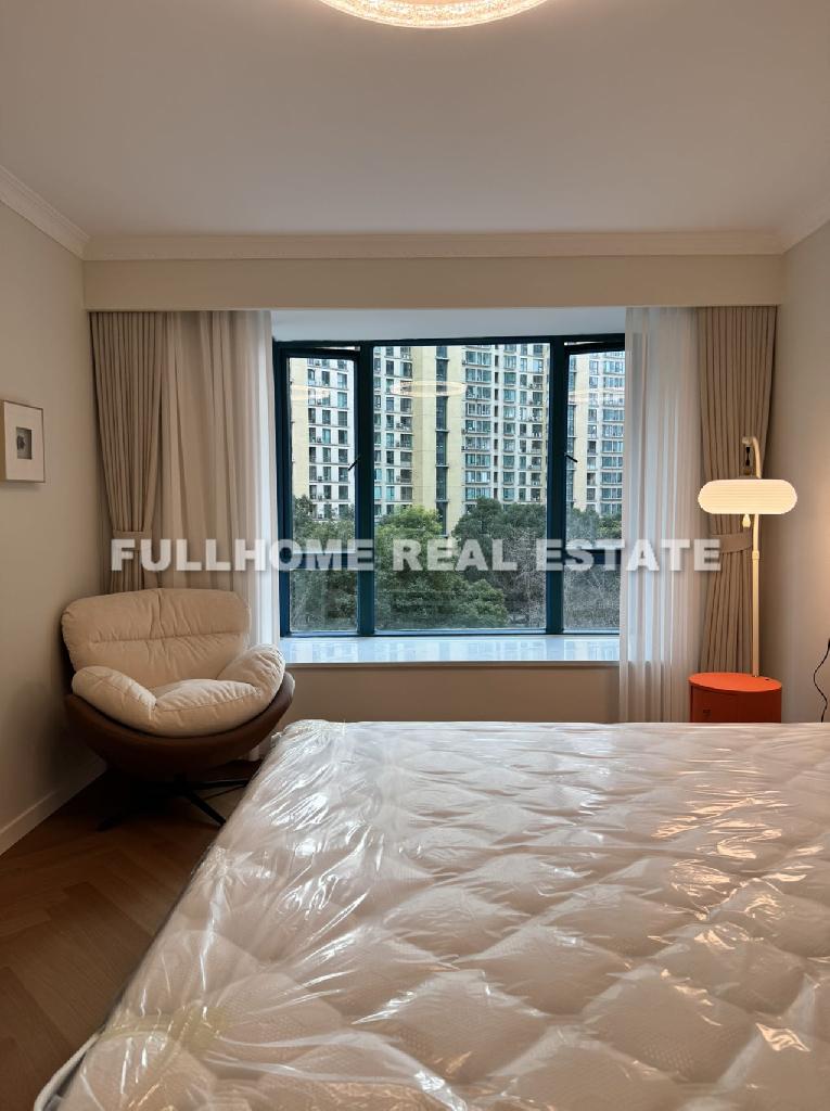 Regents Park - 3 bedroom apartment in Shanghai, Zhongshan Park, Downtown