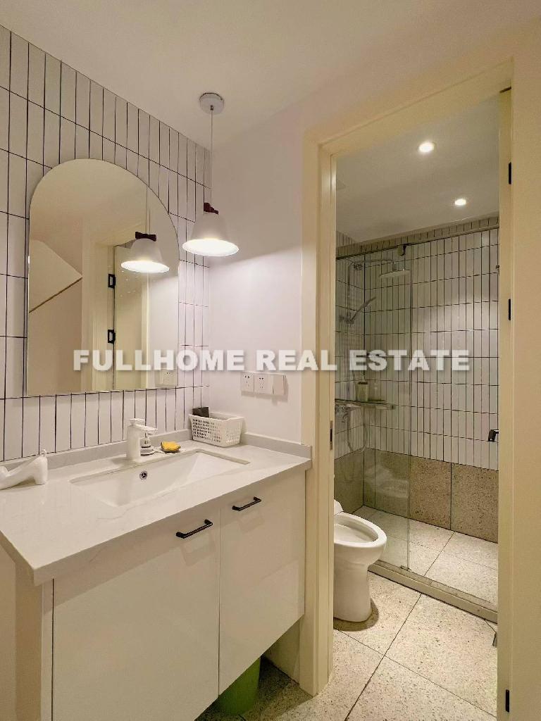Lane 1-200 South Xiangyang Road Old House	 - Interior view 4, Shanghai rental property