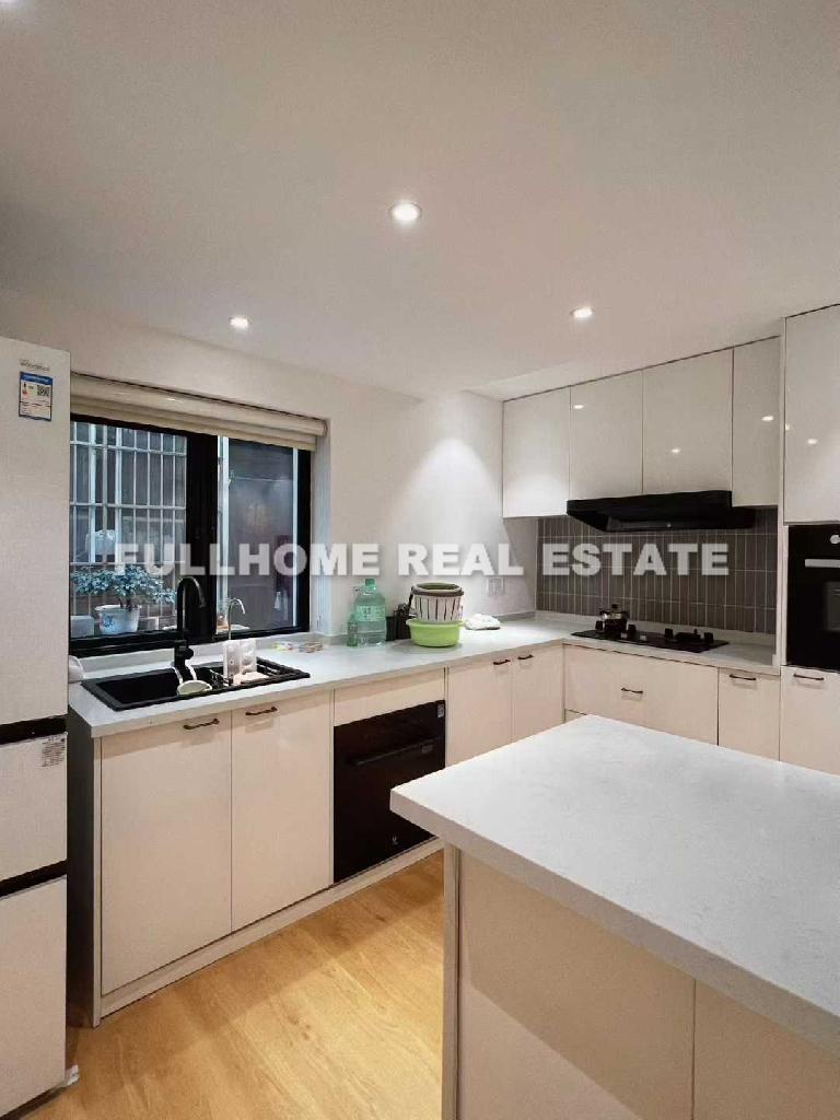 Lane 1-200 South Xiangyang Road Old House	 - Interior view 8, Shanghai rental property