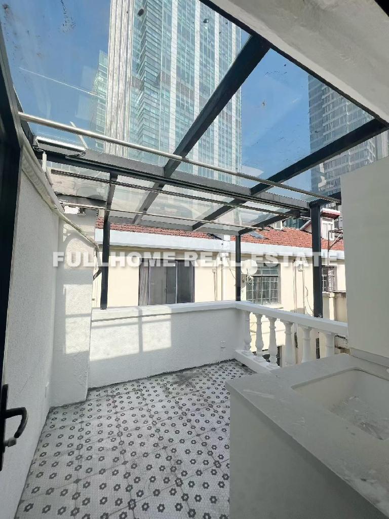 Lane 1-200 South Xiangyang Road Old House	 - Interior view 3, Shanghai rental property