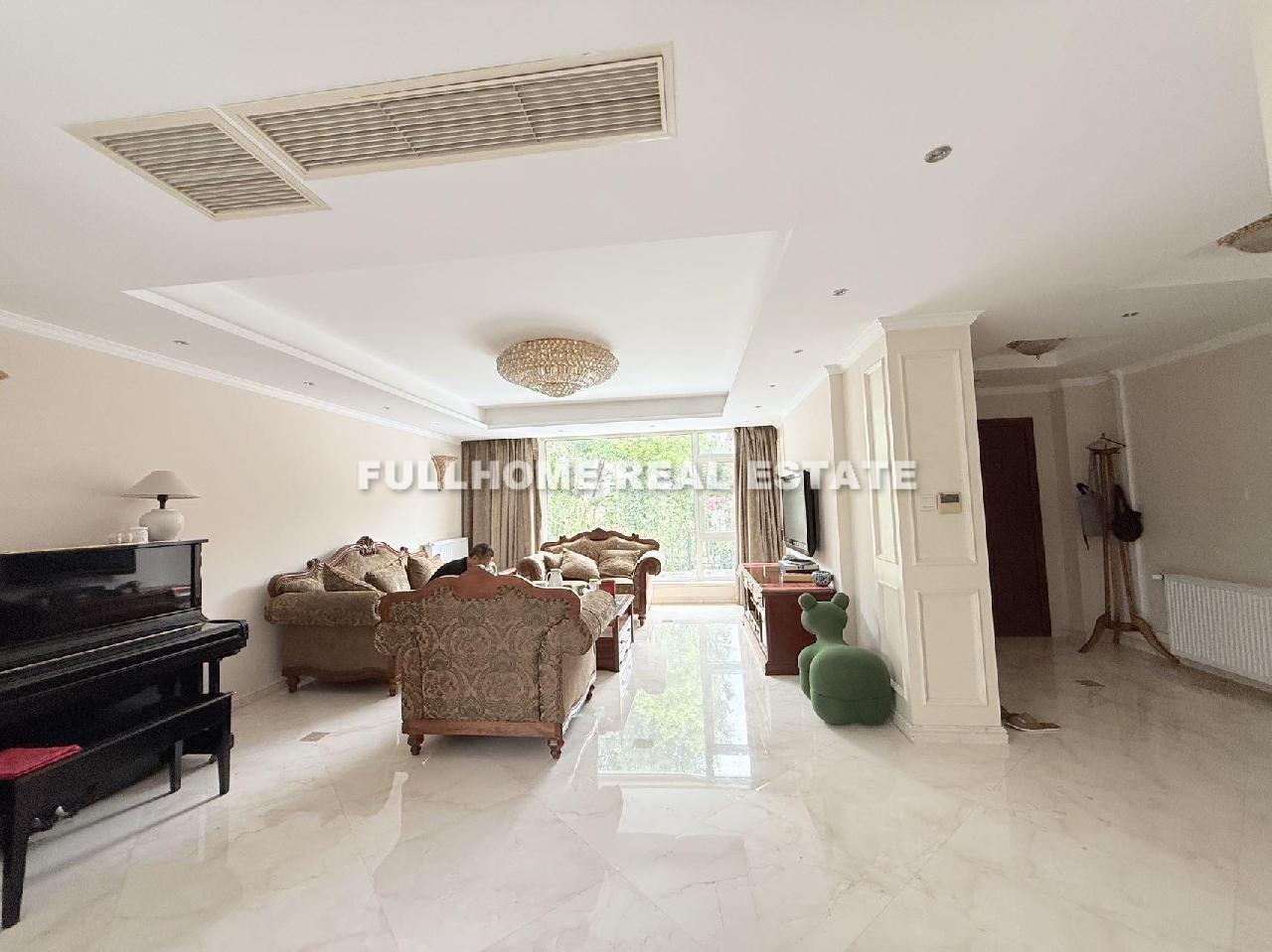 Western Suburban Garden - 5 bedroom apartment in Shanghai, Qingpu, Suburb