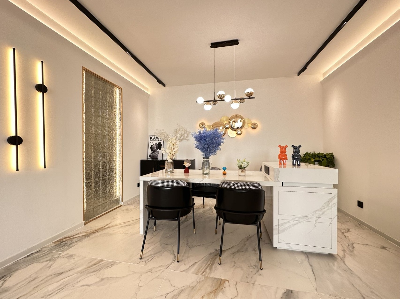 Similar property: Chuang Shi Ji Garden, 2 bedrooms, 132 sqm in Shanghai