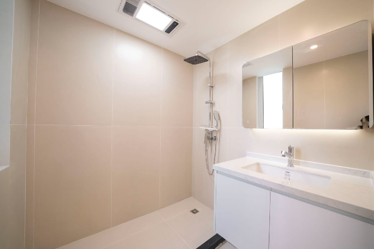Similar property: Xinhu Mingzhu City, 2 bedrooms, 110 sqm in Shanghai