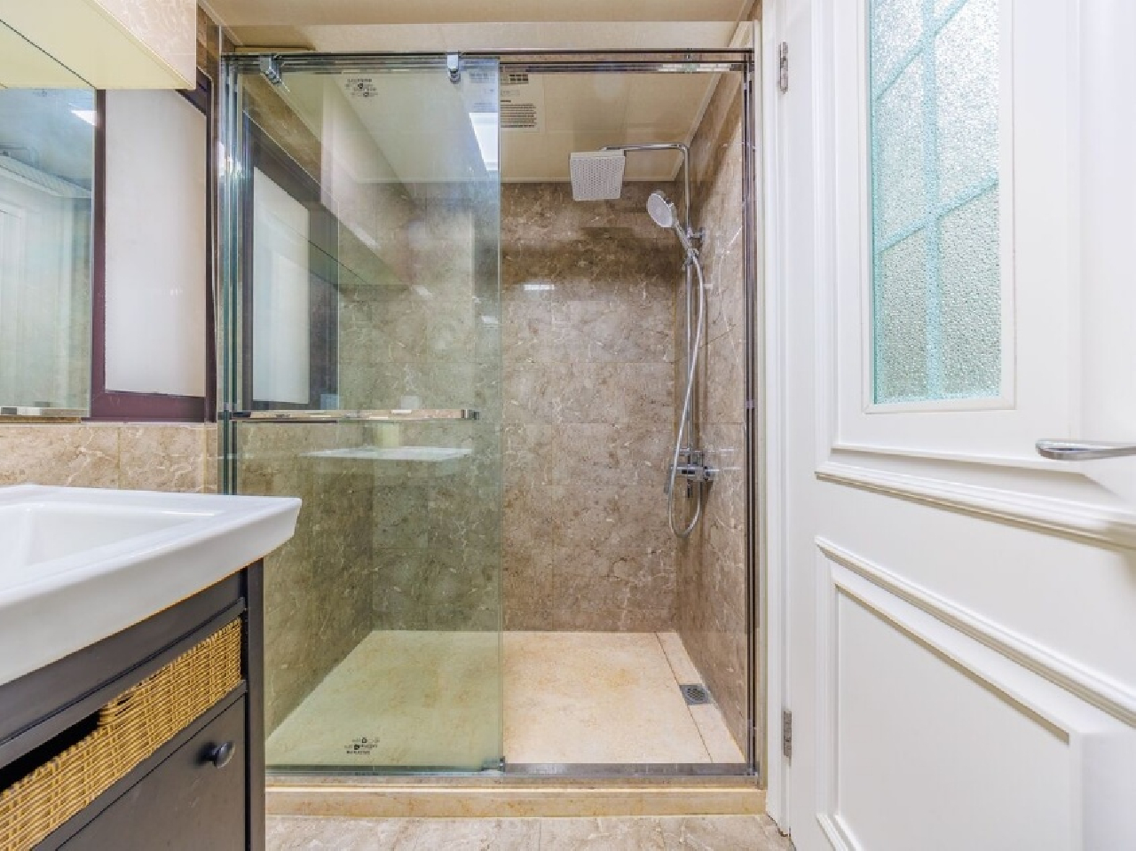 Palace Court - Interior view 15, Shanghai rental property