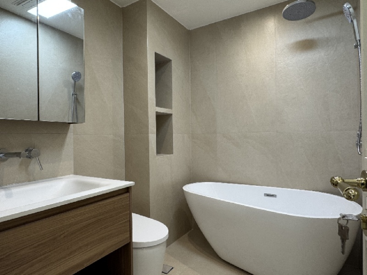 Zhong Yuan Liang Wan Cheng - Interior view 8, Shanghai rental property