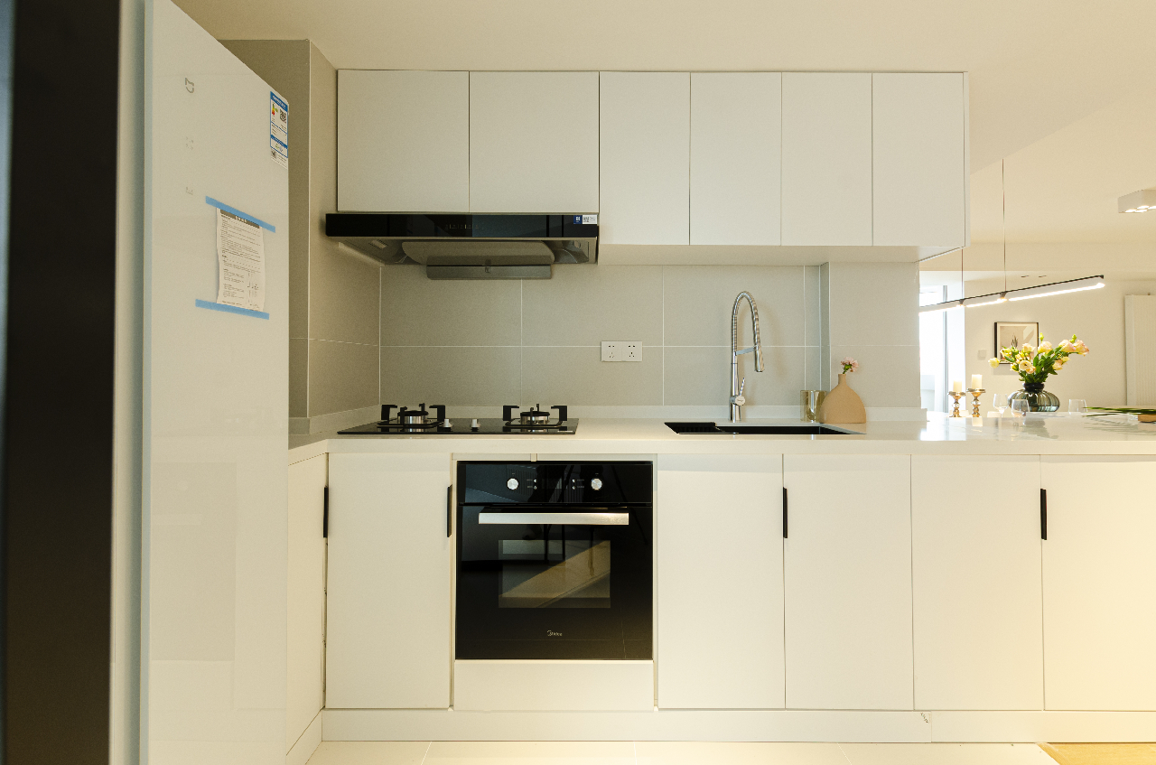 Similar property: Singapore Yuan Jingyuan, 3 bedrooms, 130 sqm in Shanghai