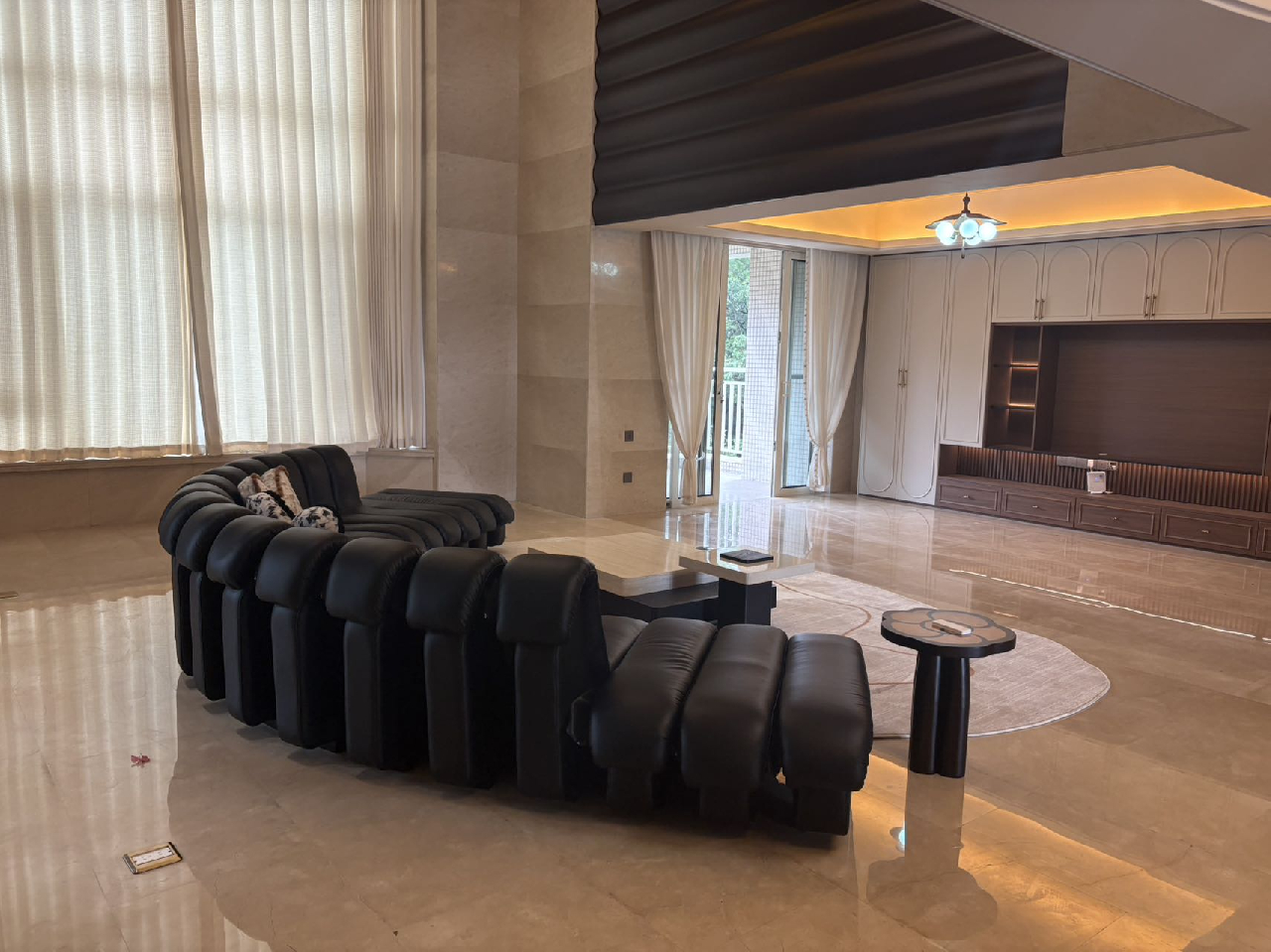 Same compound: Favorview Palace, 5 bedrooms in Guangzhou