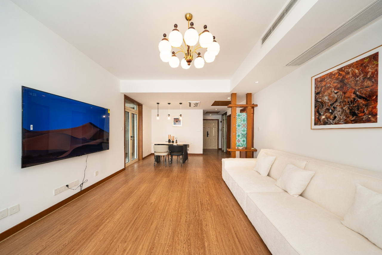 East Huaihai Apartment - Interior view 3, Shanghai rental property