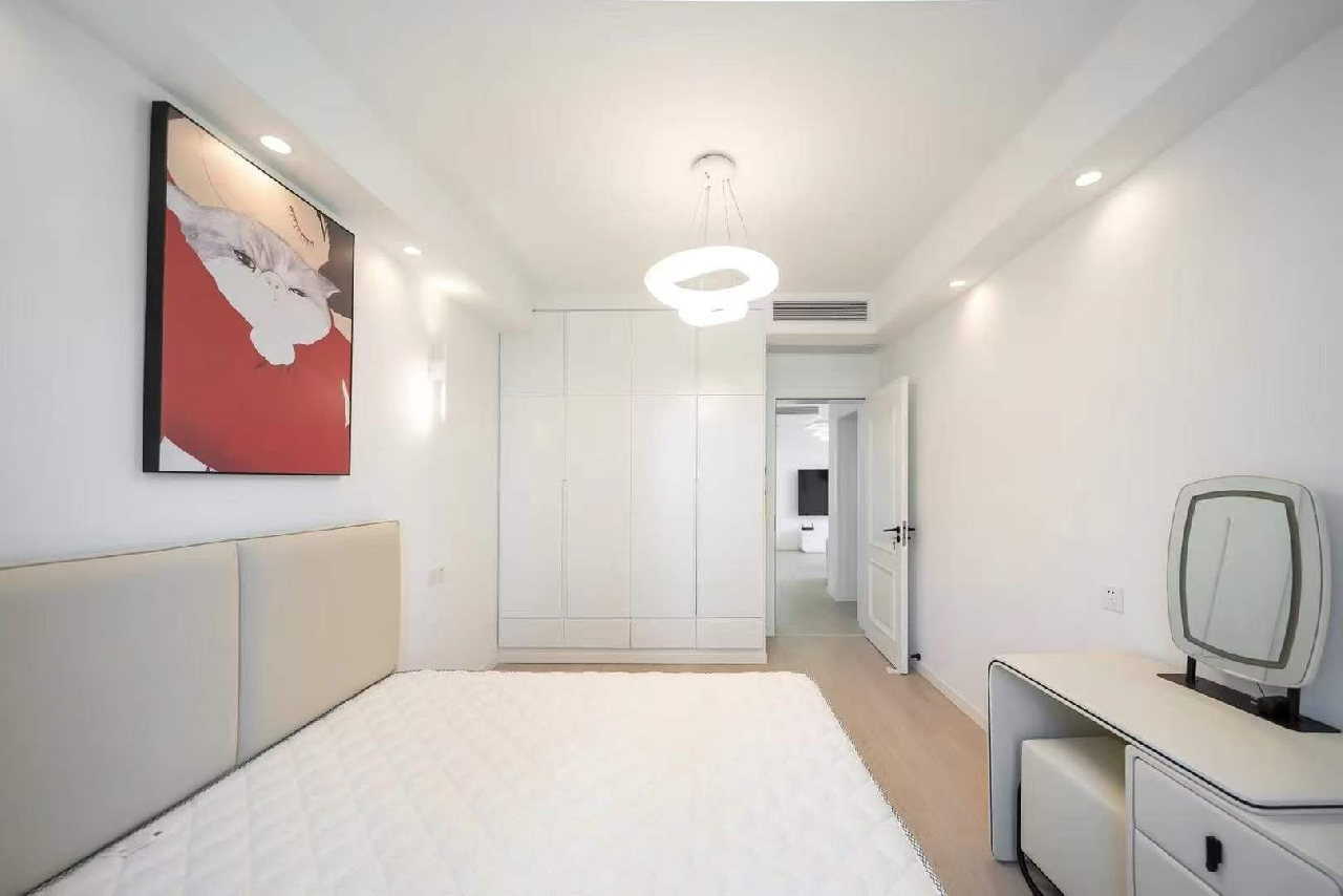 Similar property: Shuian Mingyuan, 2 bedrooms, 110 sqm in Shanghai