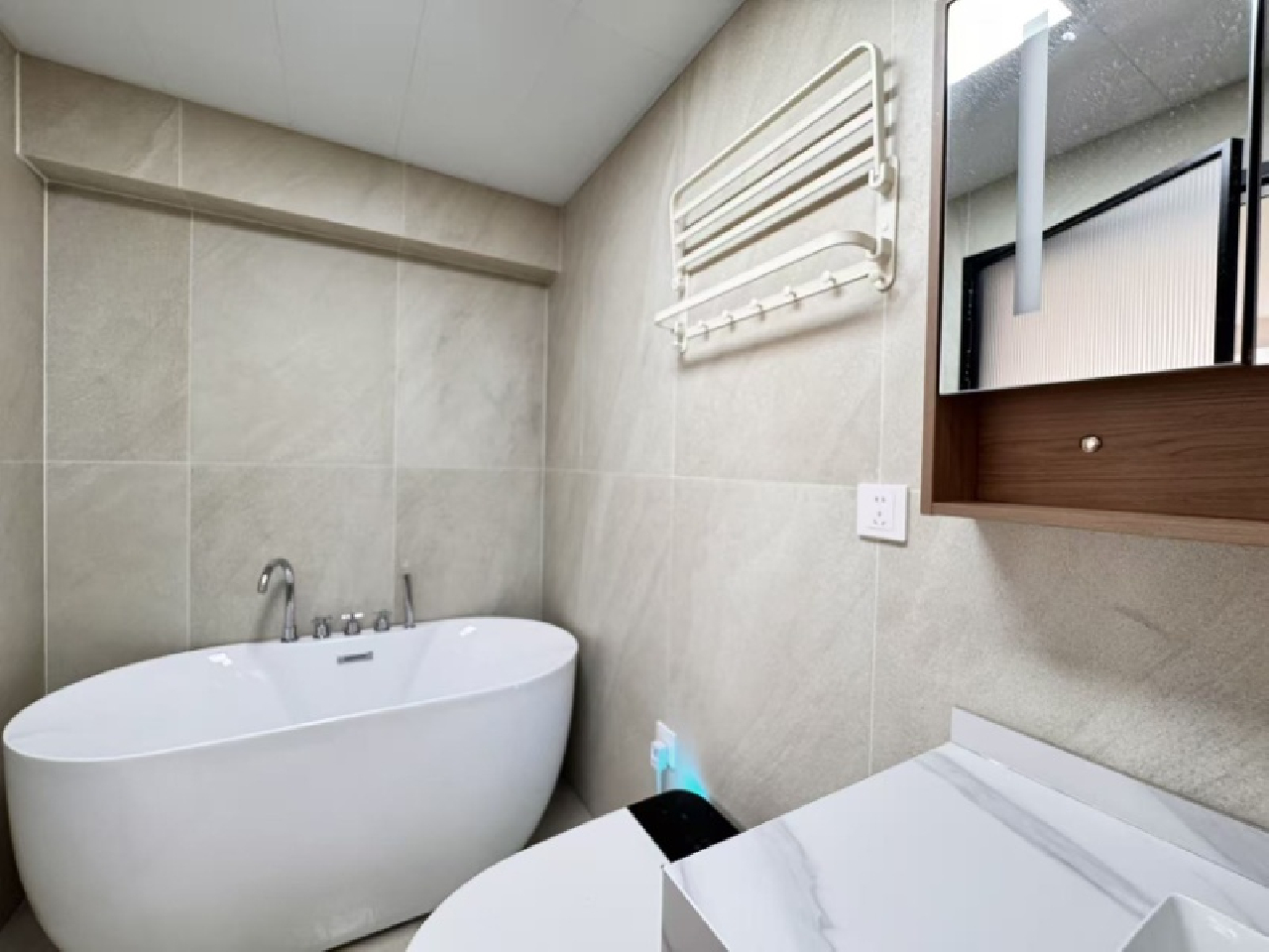Chrysanthemum Park - Interior view 8, Shanghai rental property