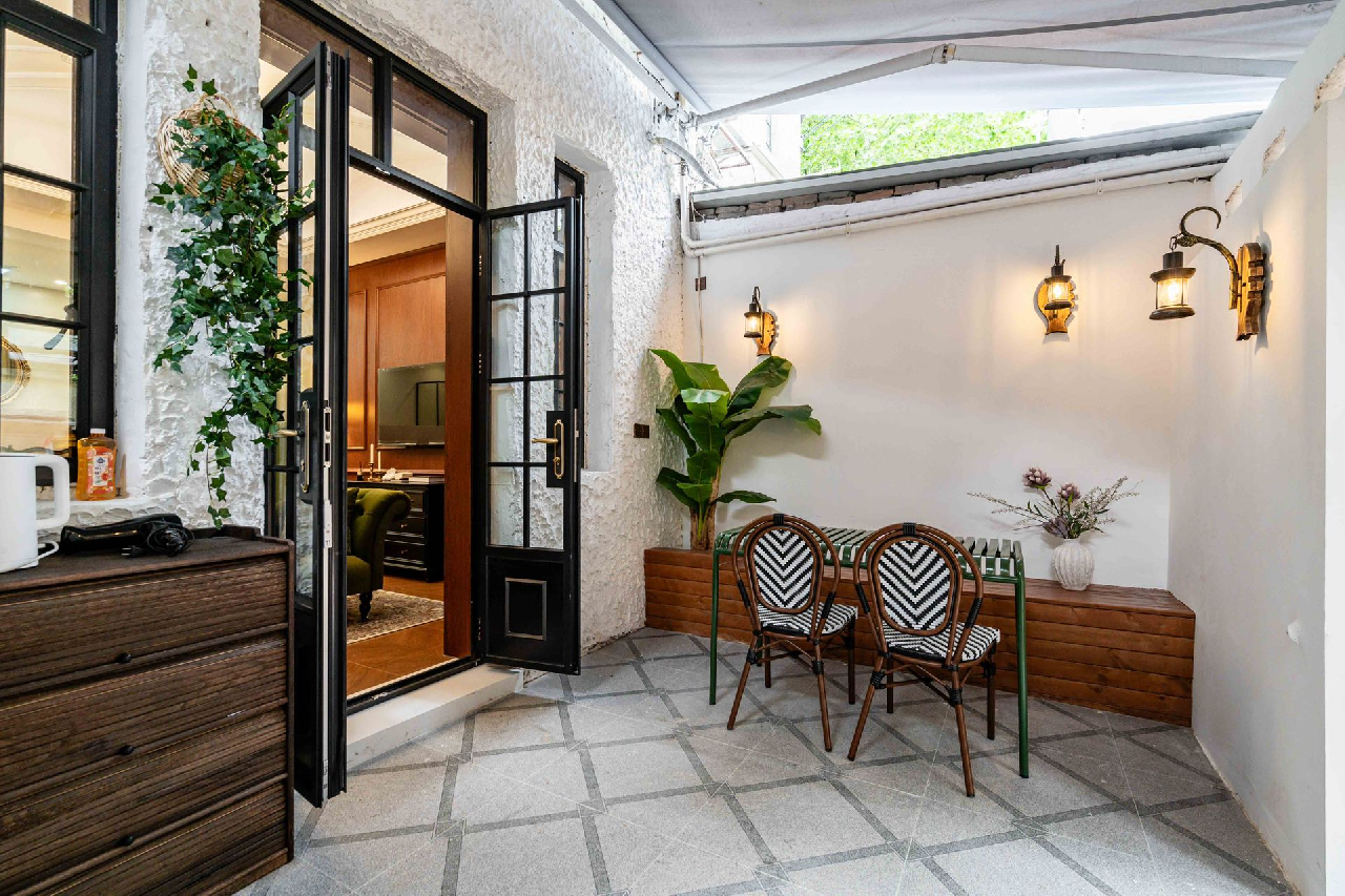Lane1-500 Taiyuan Road Old House - Interior view 4, Shanghai rental property