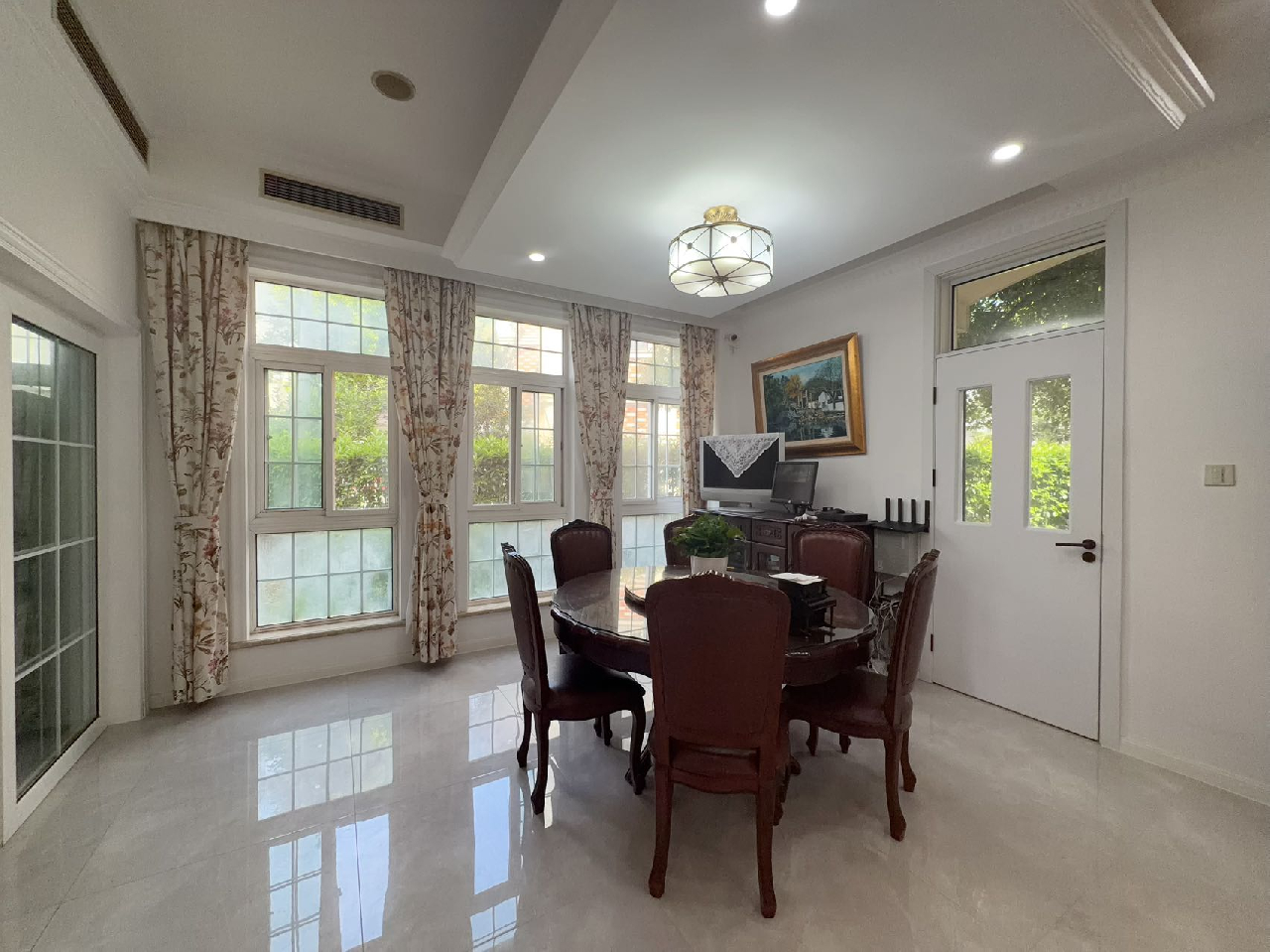 Cypress Heights Villas - Interior view 4, Shanghai rental property