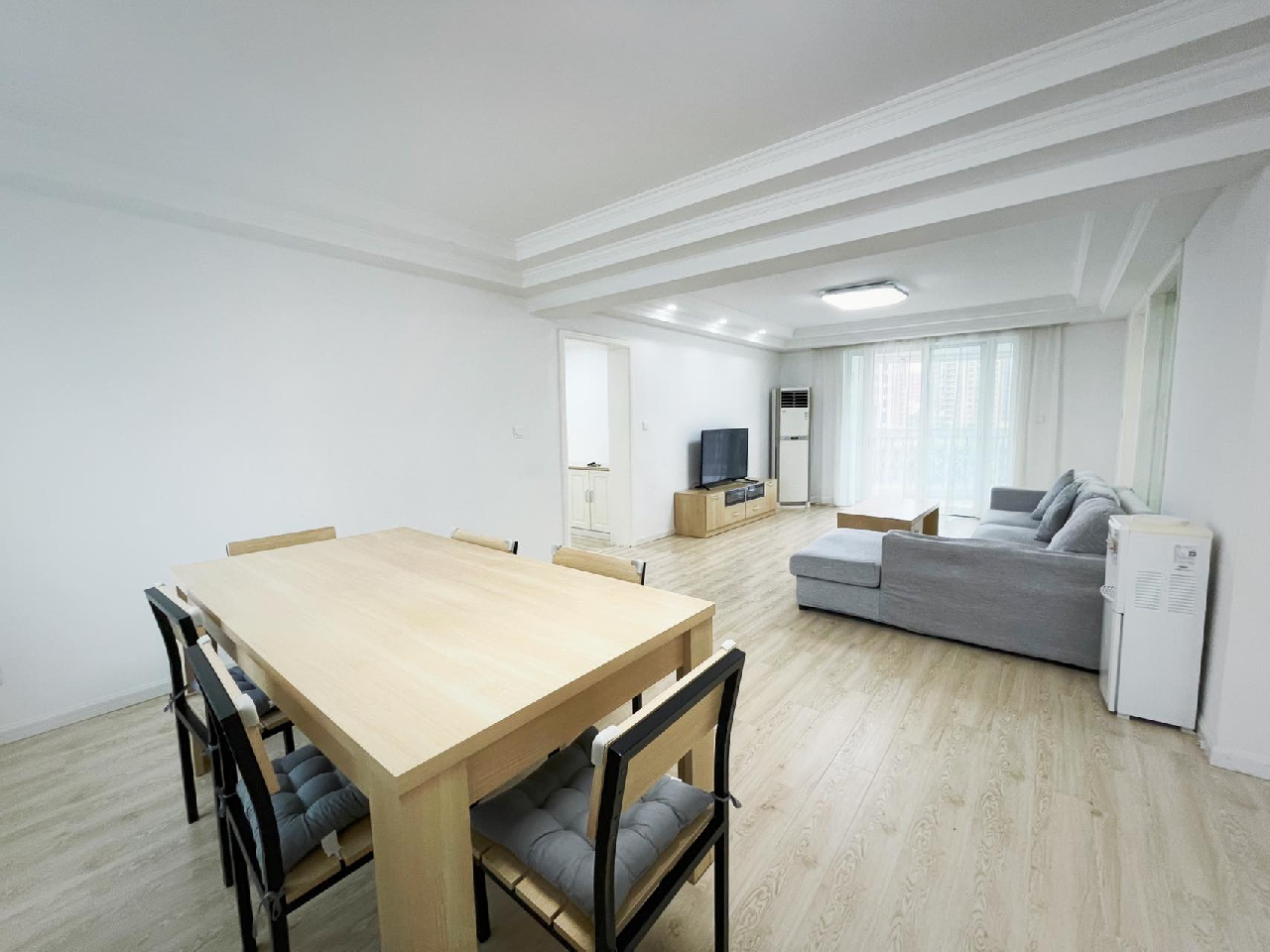 Marseille Garden - Interior view 8, Shanghai rental property