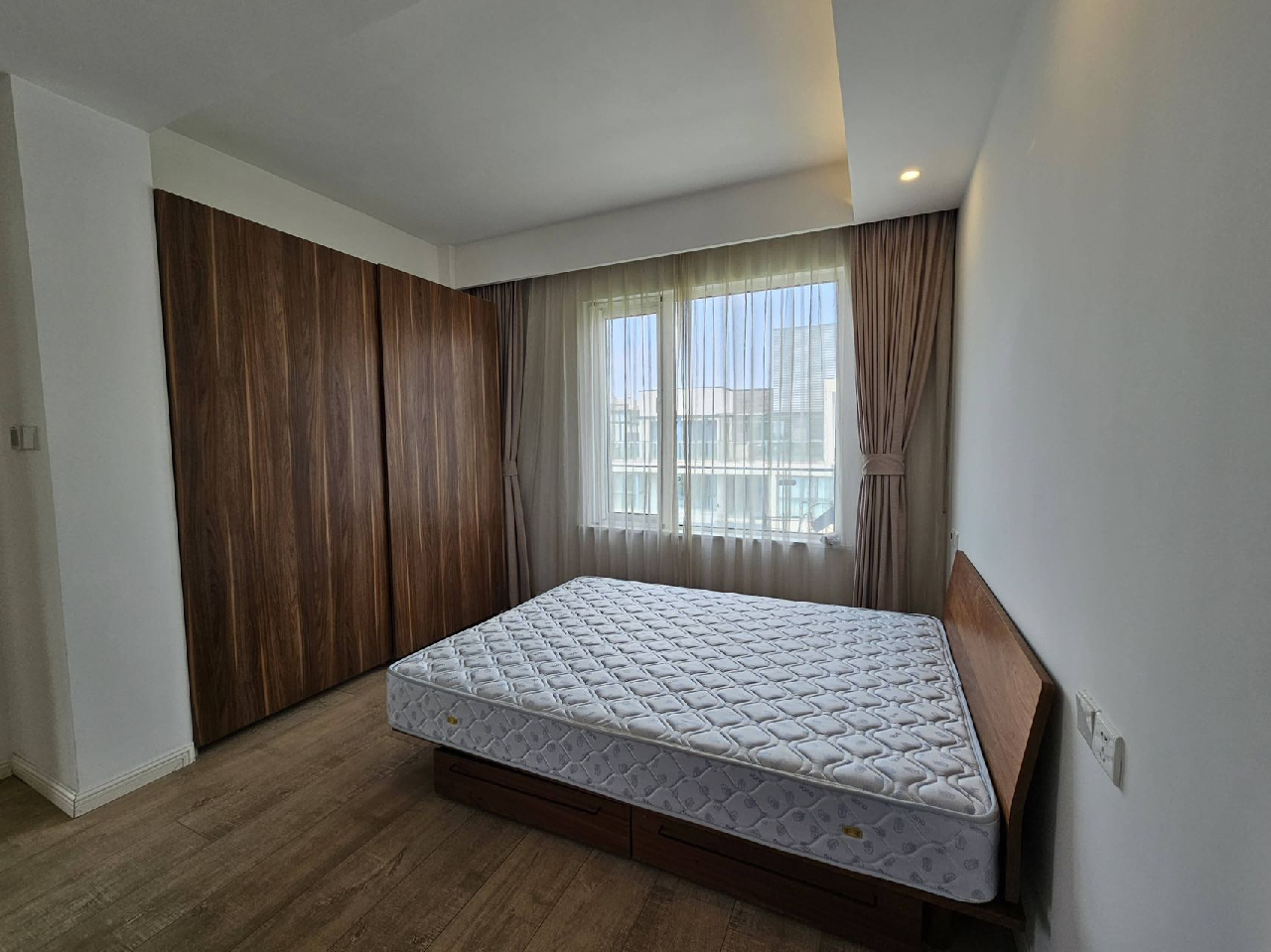 East west - Interior view 11, Suzhou rental property