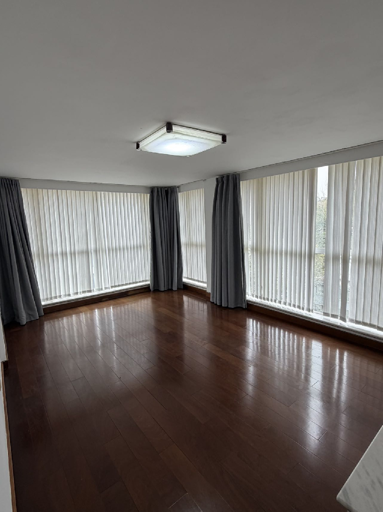 Golden Lough - Interior view 13, Suzhou rental property