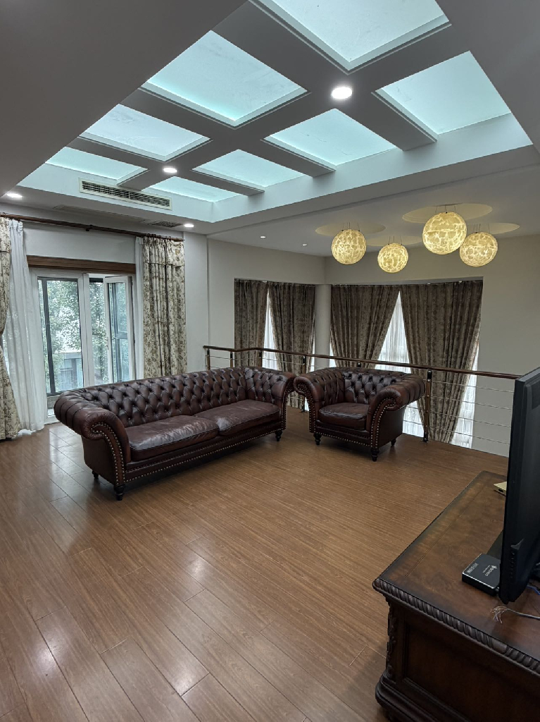 Golden Lough - Interior view 14, Suzhou rental property