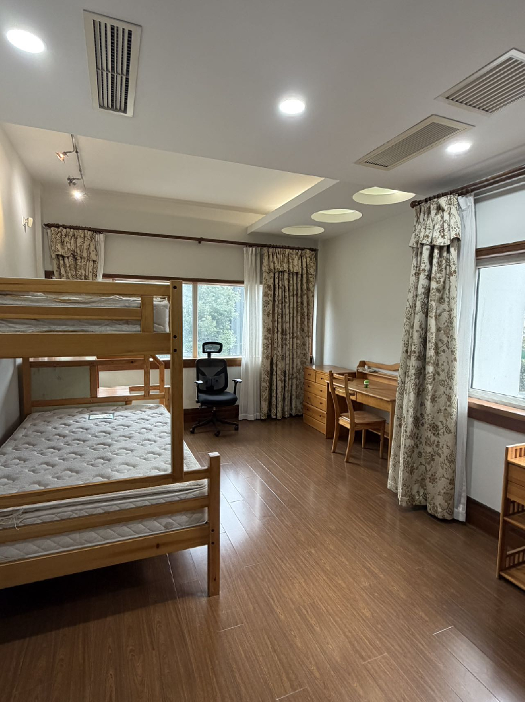 Golden Lough - Interior view 17, Suzhou rental property