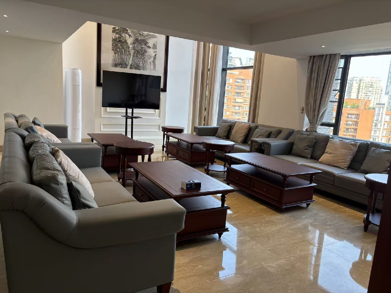 Same compound: Central Park View, 6 bedrooms in Guangzhou